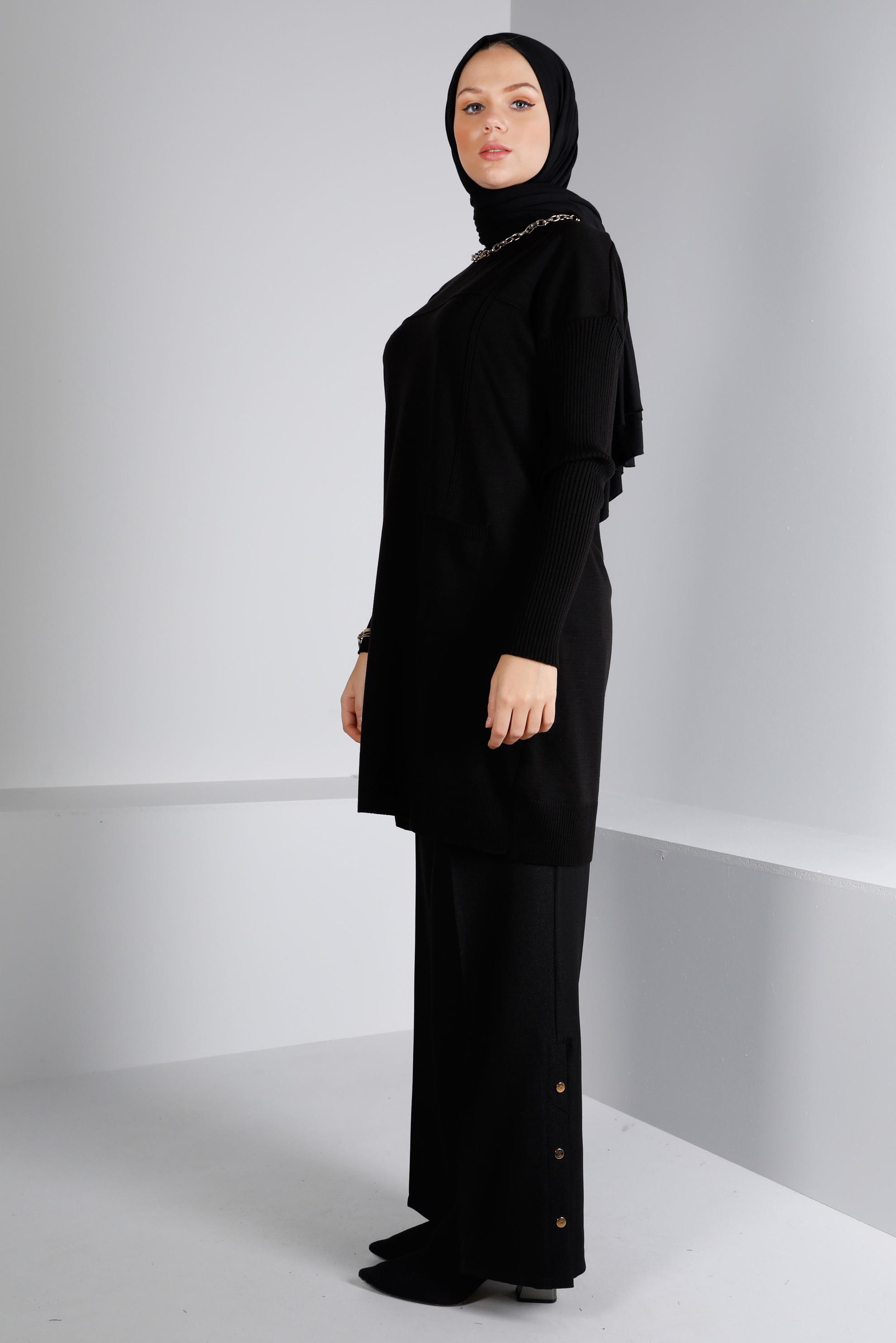 Hijab clothing BLACK KNITWEAR TUNIC WITH POCKET 43108