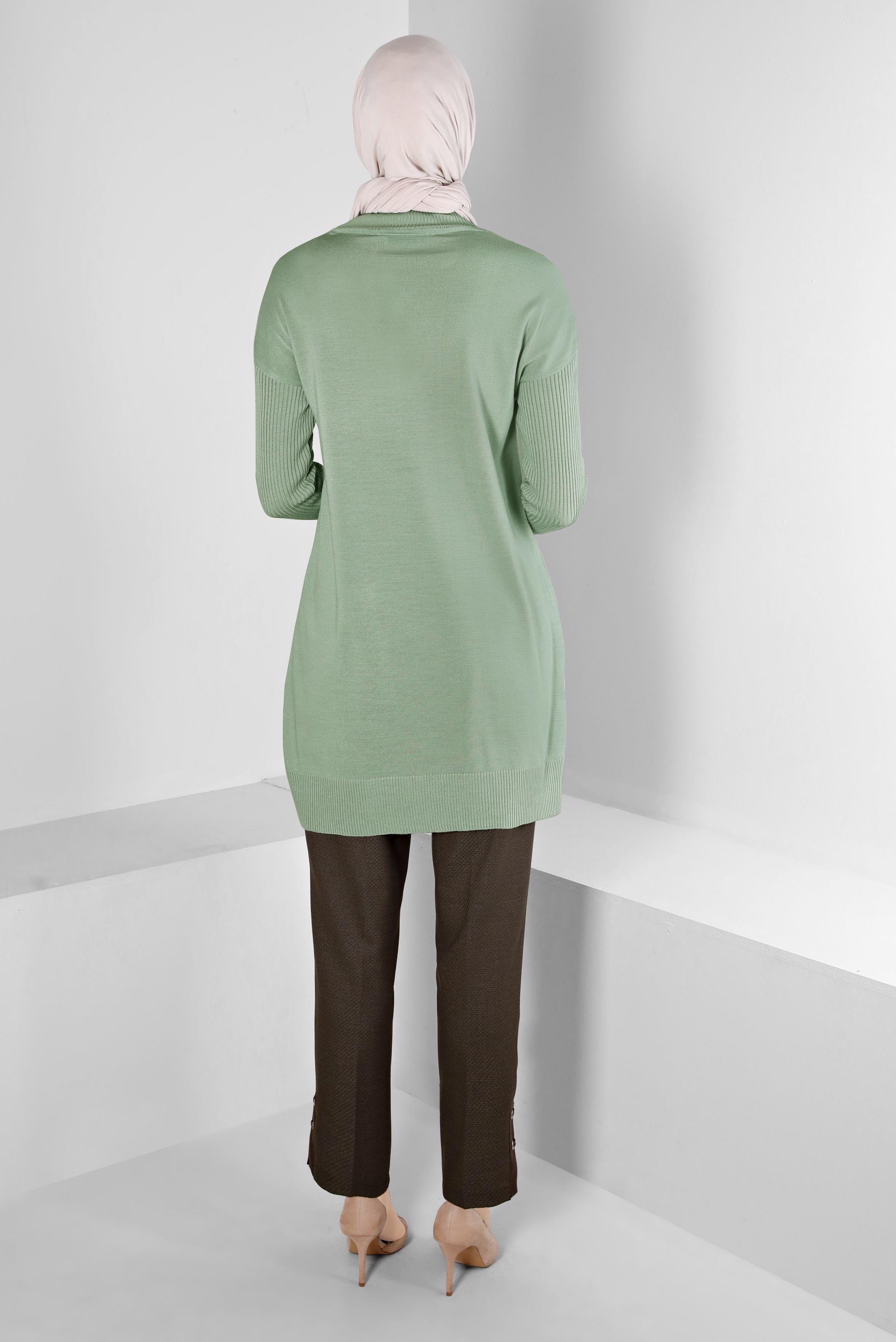 Tesettür giyim YEŞİL KOLLARI FİTİLLİ CEPLİ TRİKO TUNİK 43108