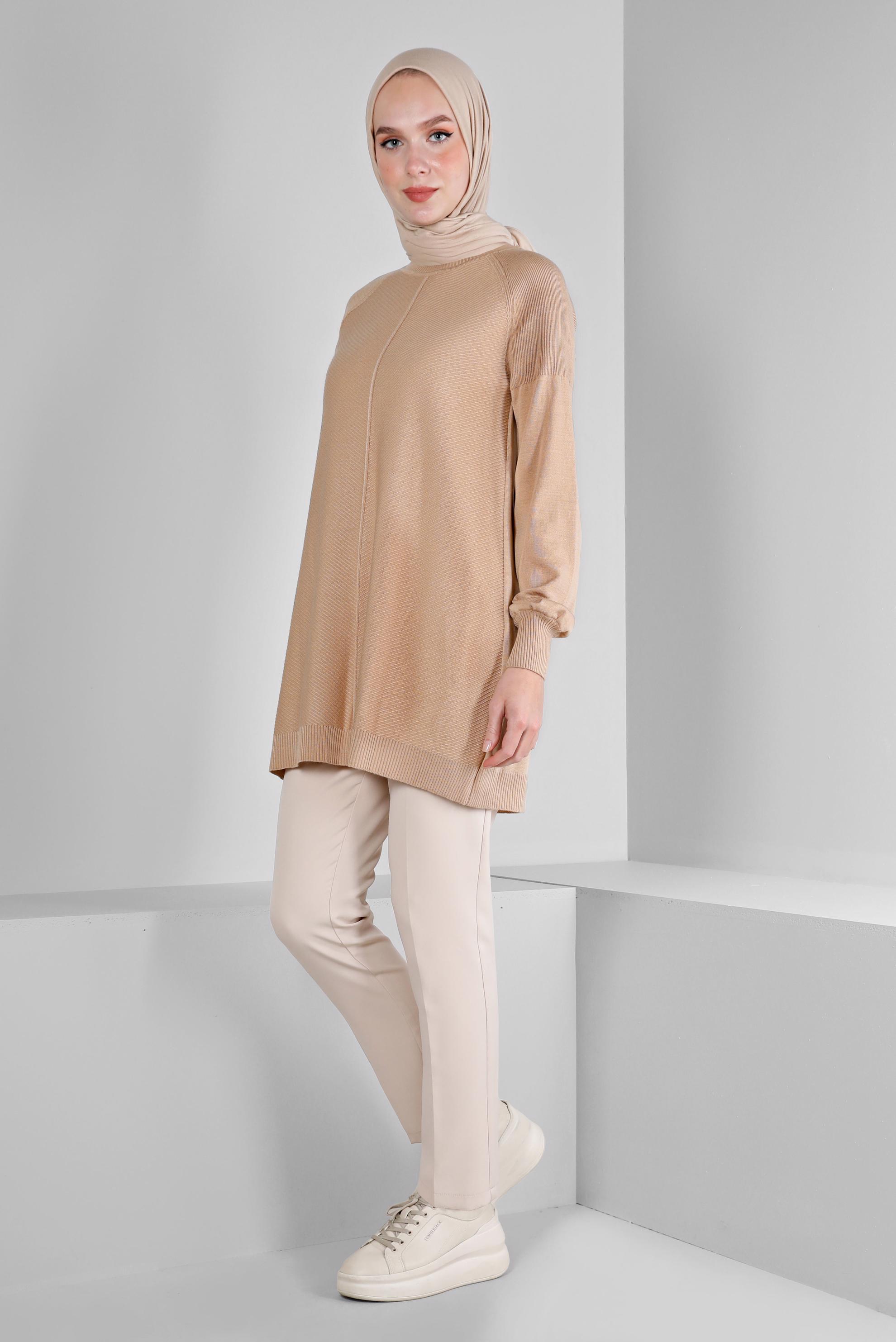 Tesettür giyim BEJ KENDİNDEN DESENLİ TRİKO TUNİK 43109	