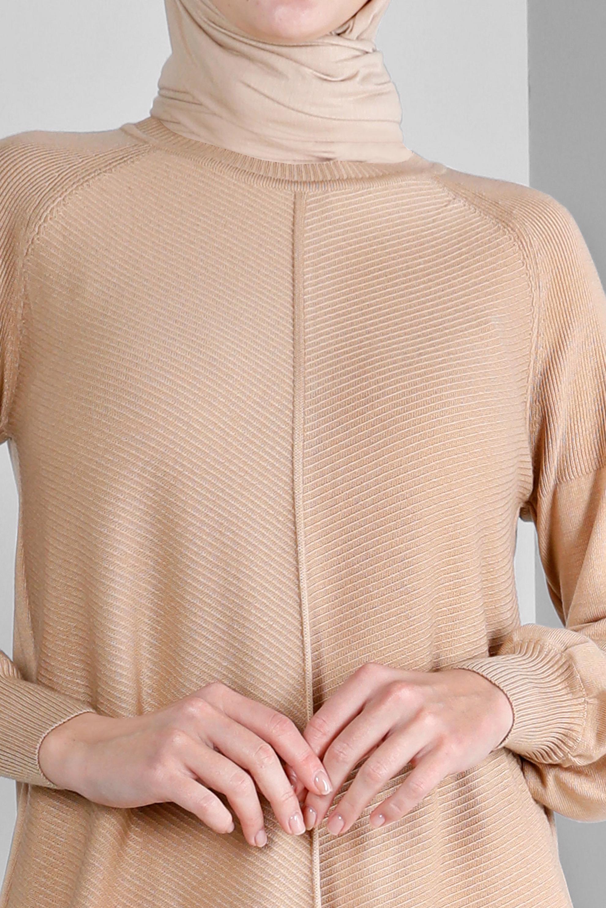 Tesettür giyim BEJ KENDİNDEN DESENLİ TRİKO TUNİK 43109	