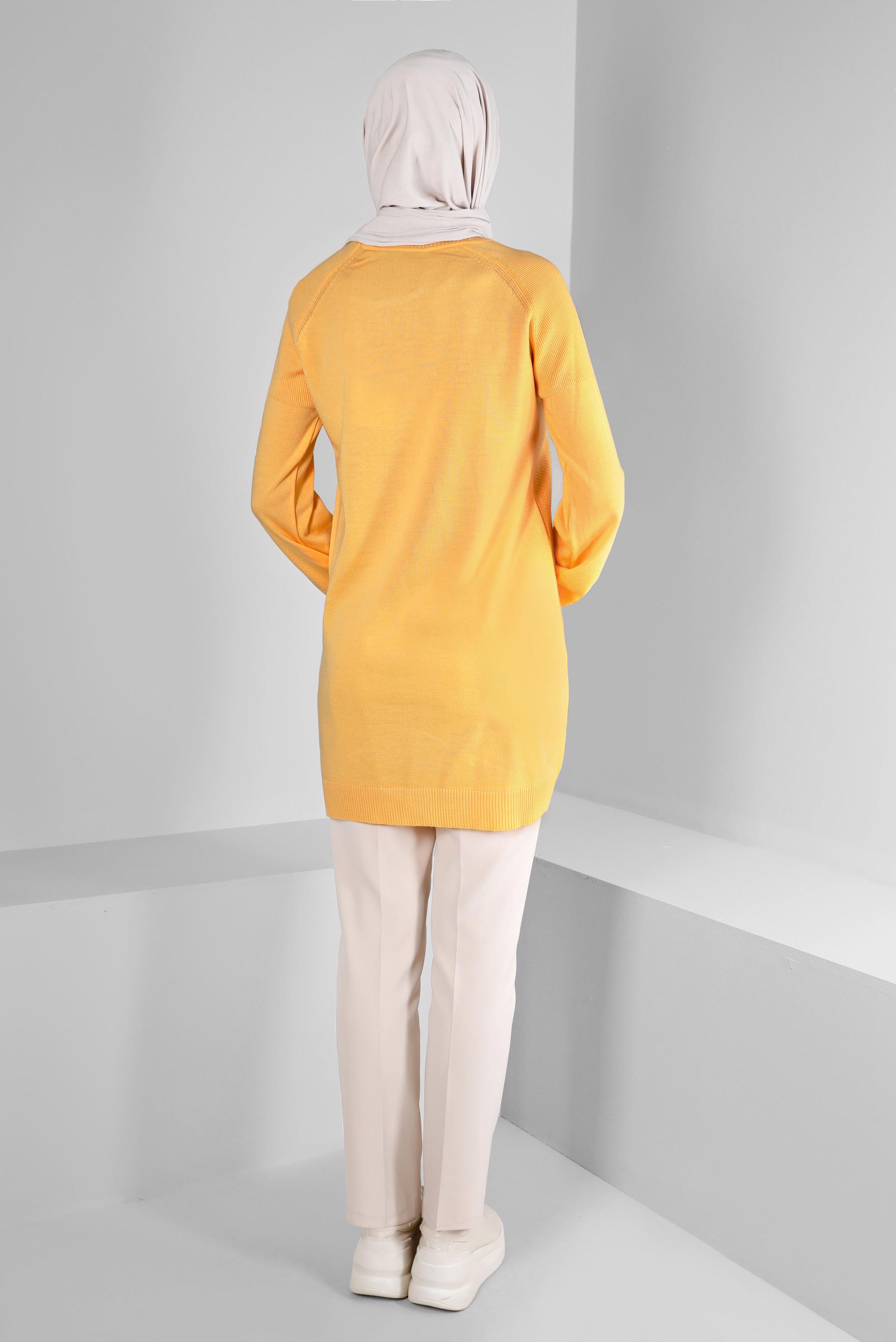 Tesettür giyim SARI KENDİNDEN DESENLİ TRİKO TUNİK 43109	