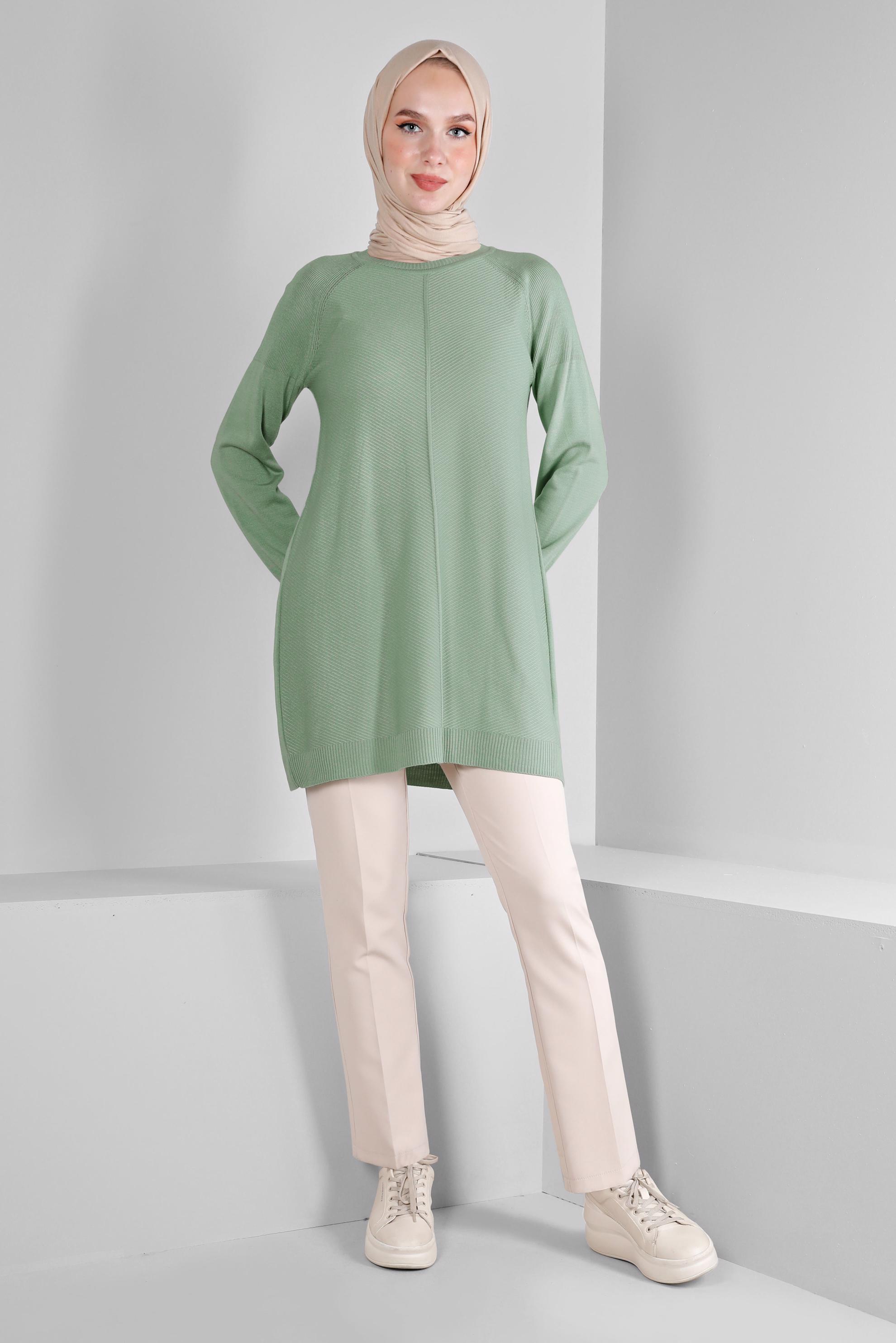 Tesettür giyim YEŞİL KENDİNDEN DESENLİ TRİKO TUNİK 43109	