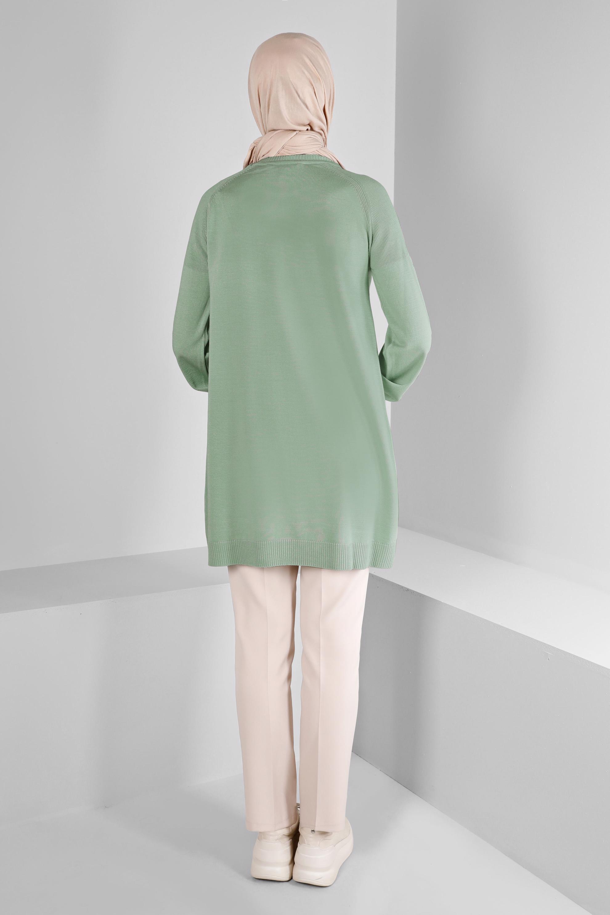 Tesettür giyim YEŞİL KENDİNDEN DESENLİ TRİKO TUNİK 43109	