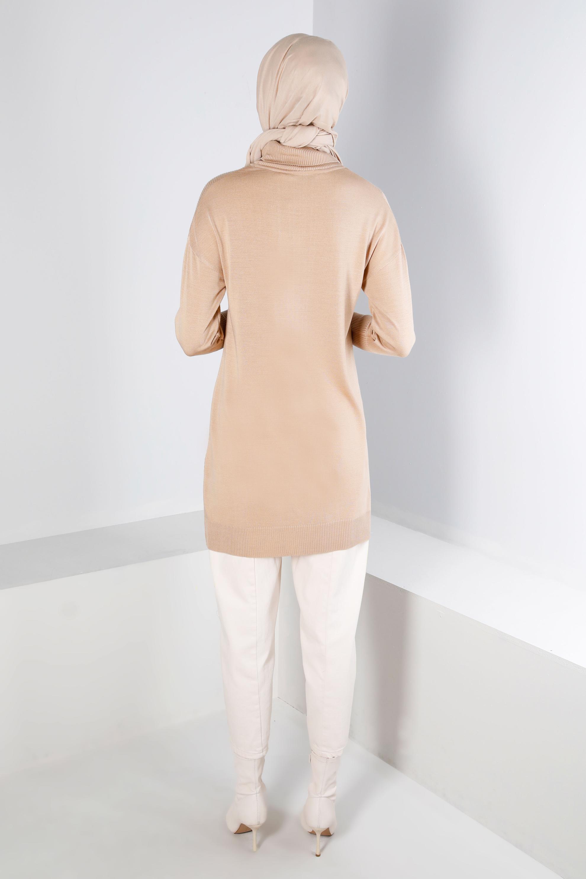 Tesettür giyim BEJ BOĞAZLI TRİKO TUNİK 43112 