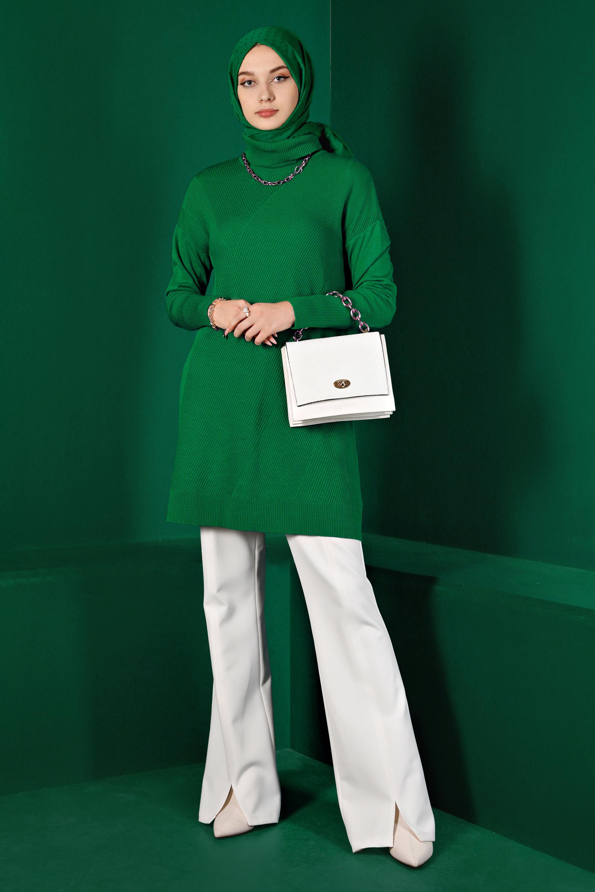 Vêtements hijab VERT PULL EN MAILLE COL ROULÉ 43112