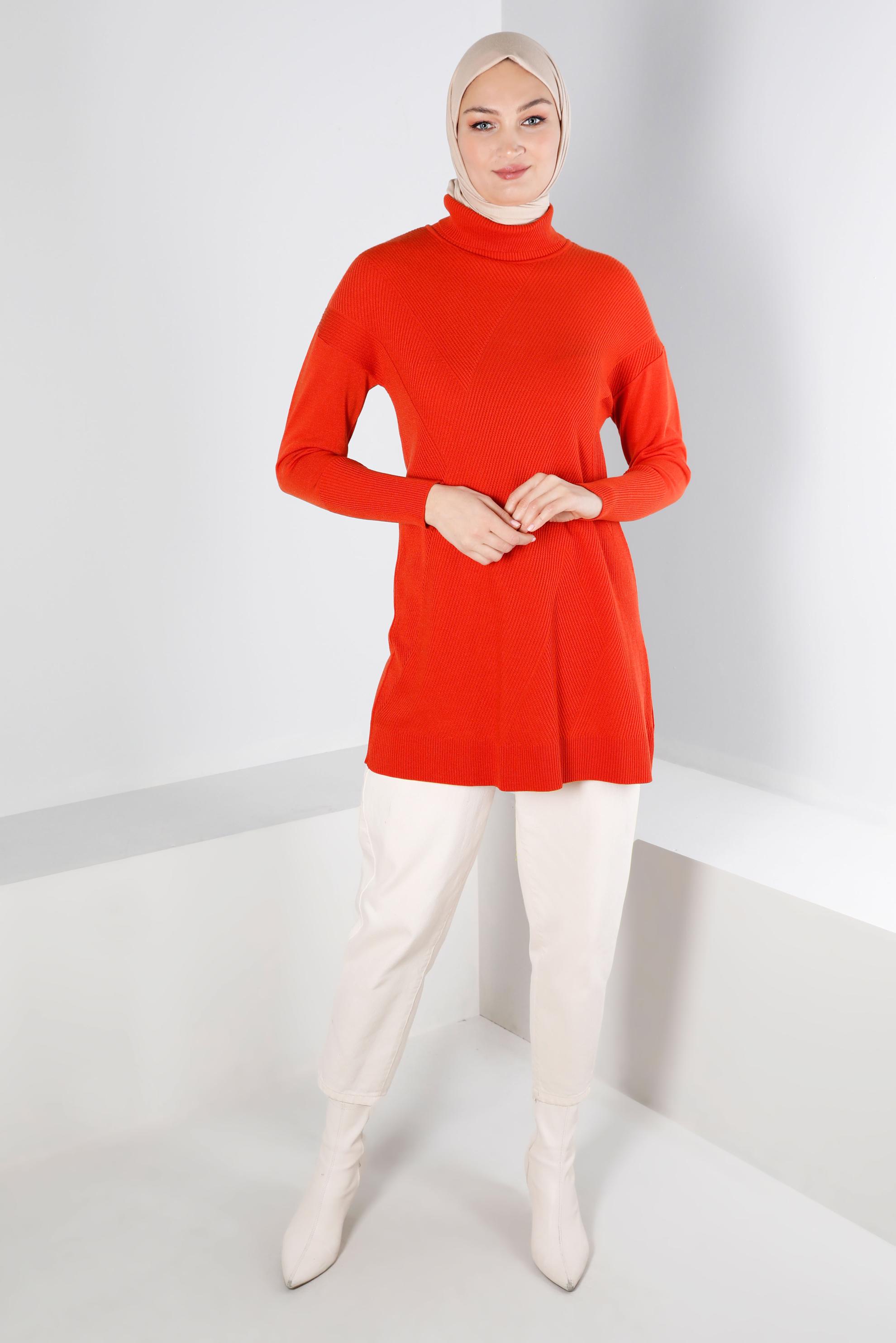 Tesettür giyim KIRMIZI BOĞAZLI TRİKO TUNİK 43112 