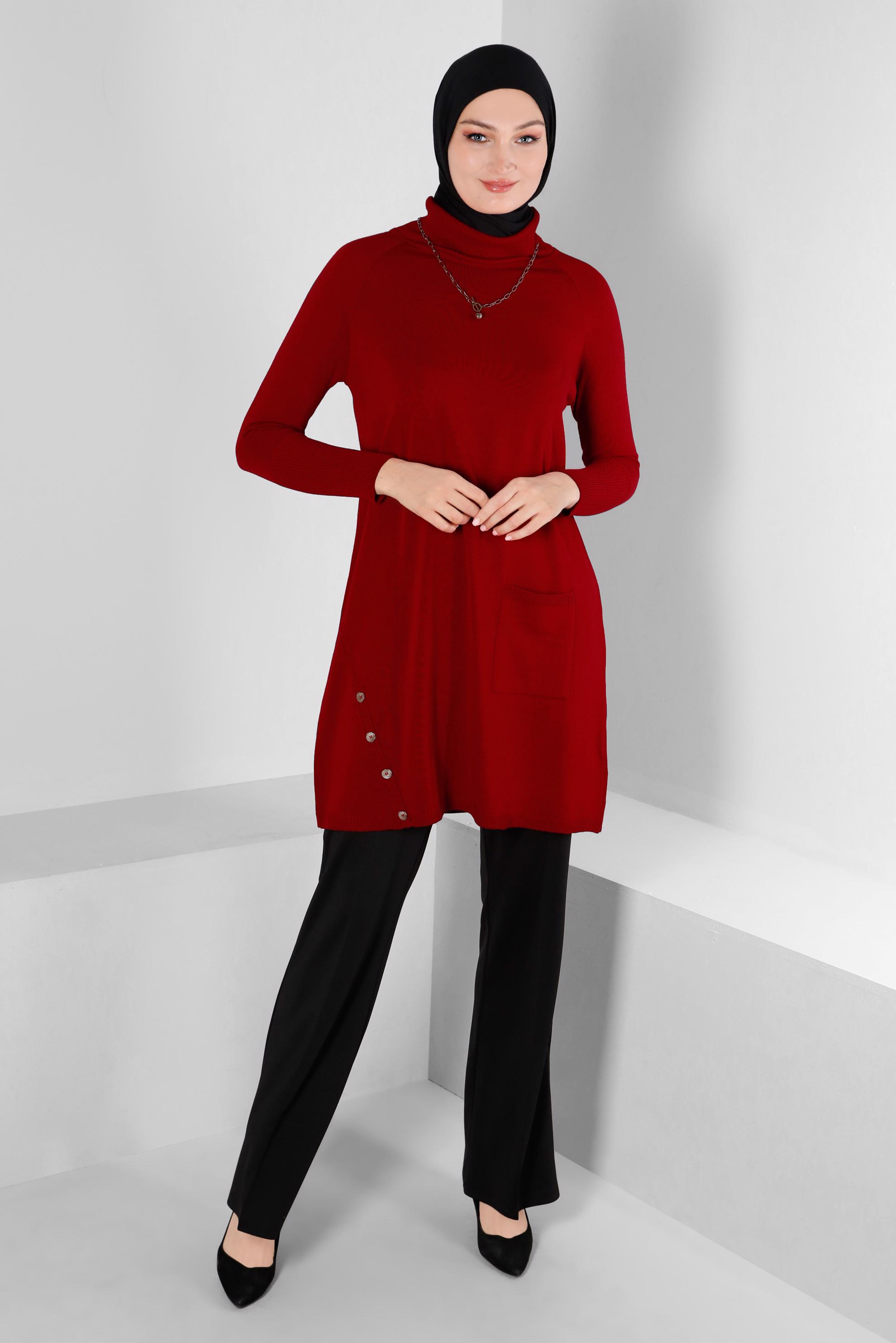 Tesettür giyim KIRMIZI DÜĞMELİ BOĞAZLI TRİKO TUNİK 43113	