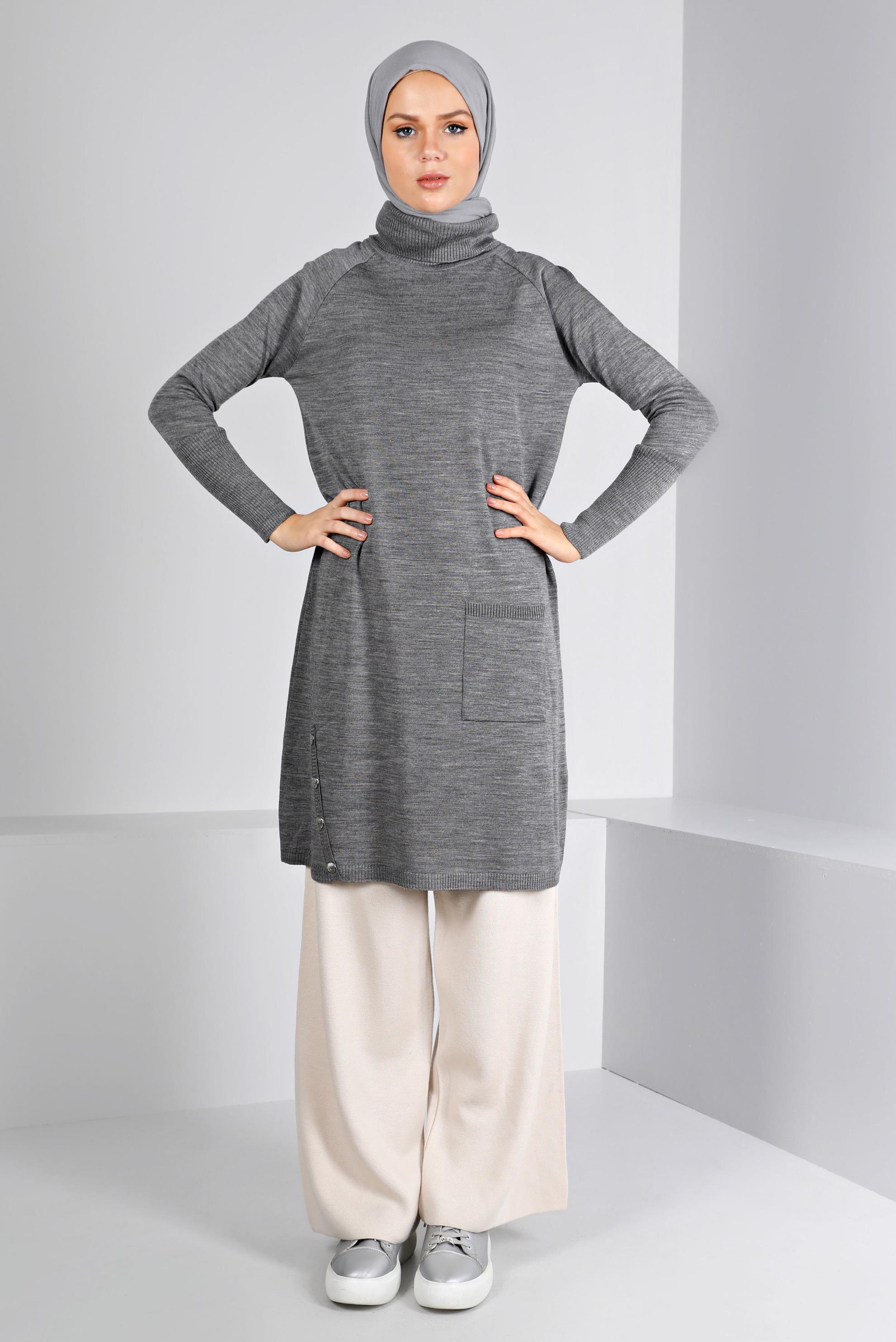 Tesettür giyim GRİ DÜĞMELİ BOĞAZLI TRİKO TUNİK 43113	