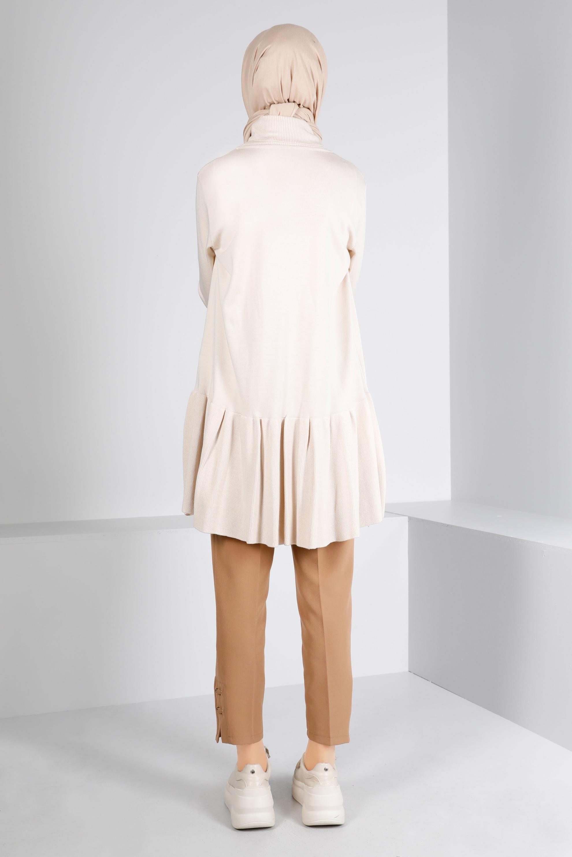 Tesettür giyim BEJ VOLANLI TRİKO TUNİK 43114