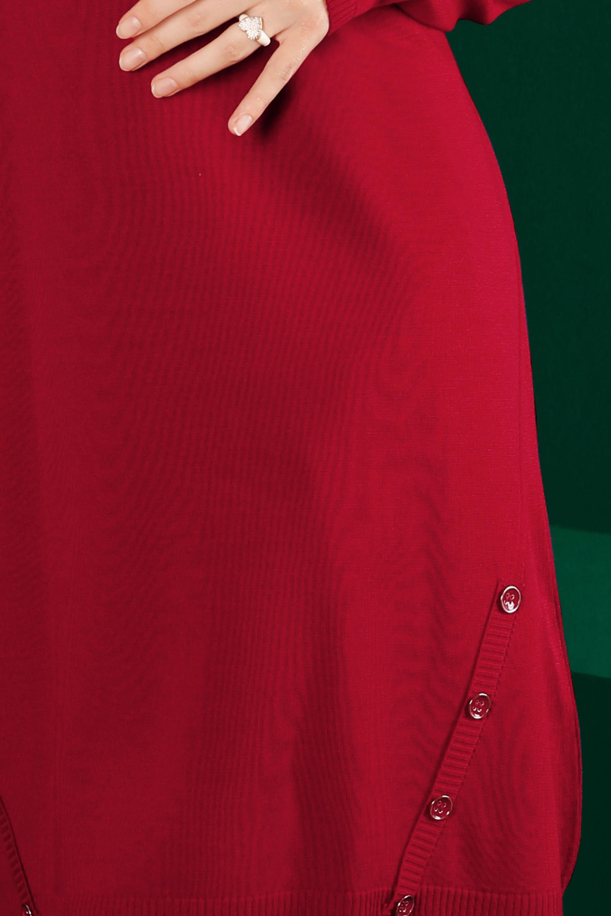 Tesettür giyim KIRMIZI DÜĞME DETAYLI TRİKO TUNİK 43115 