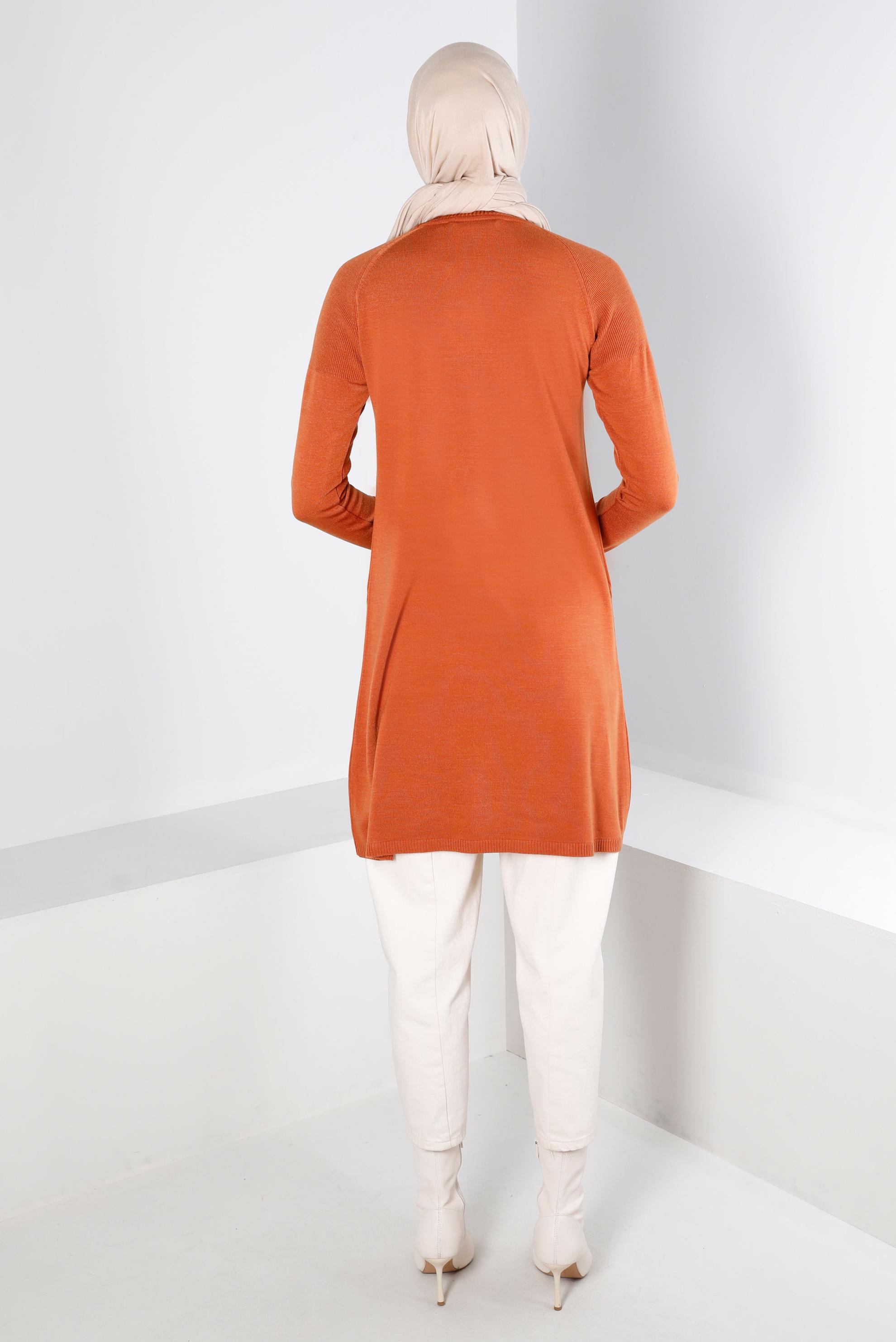 Tesettür giyim TURUNCU DÜĞME DETAYLI TRİKO TUNİK 43115 