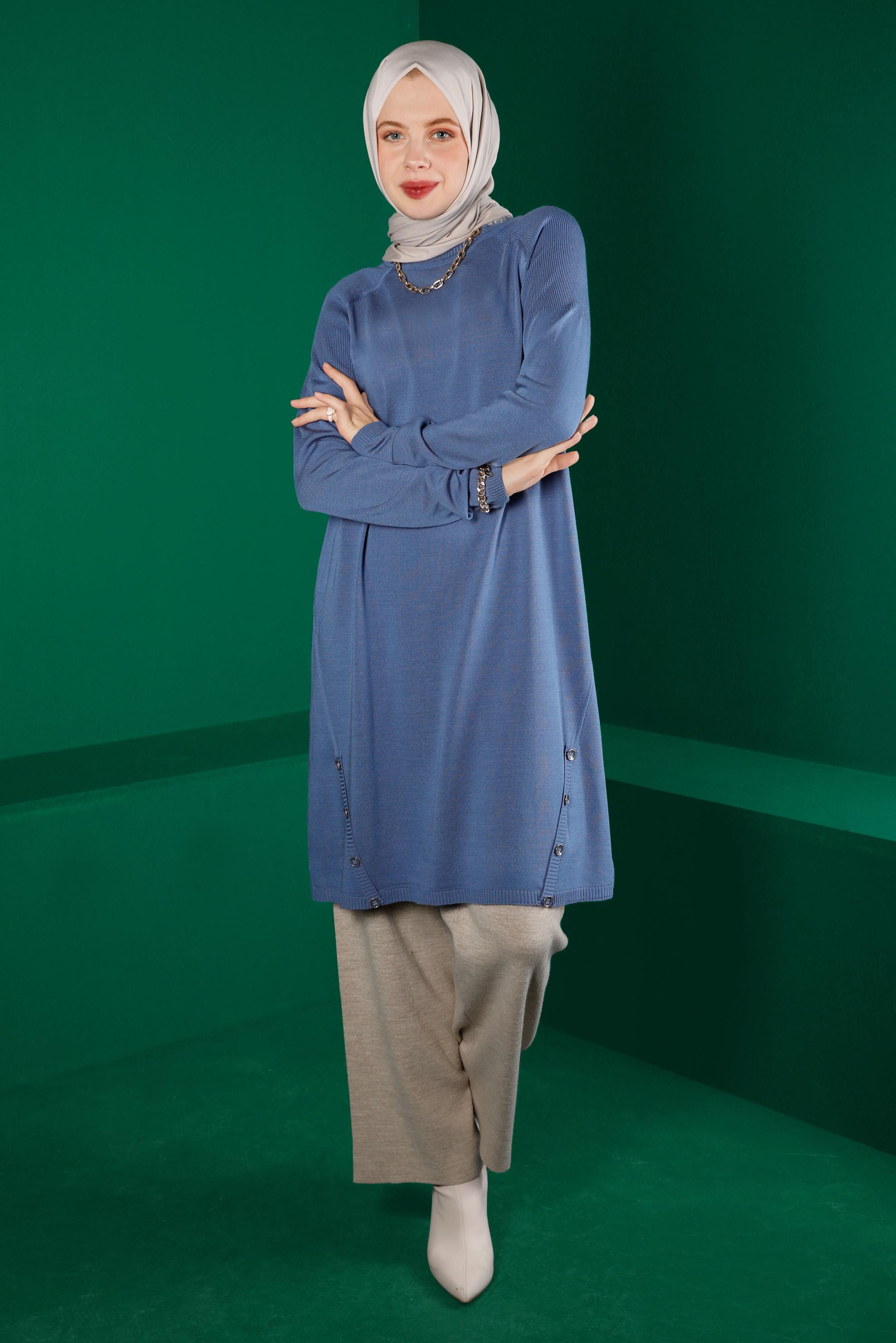Tesettür giyim MAVİ DÜĞME DETAYLI TRİKO TUNİK 43115 