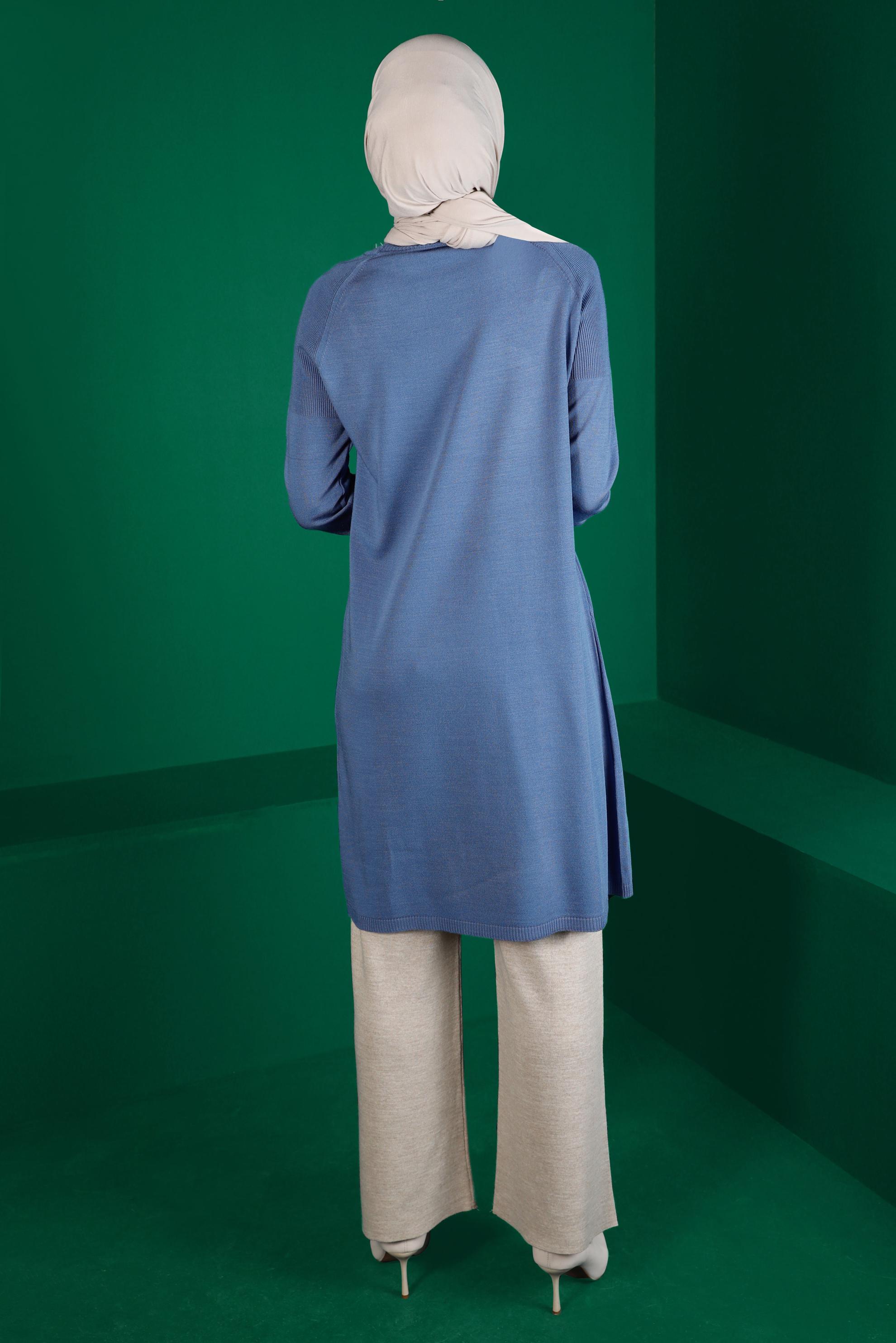 Tesettür giyim MAVİ DÜĞME DETAYLI TRİKO TUNİK 43115 