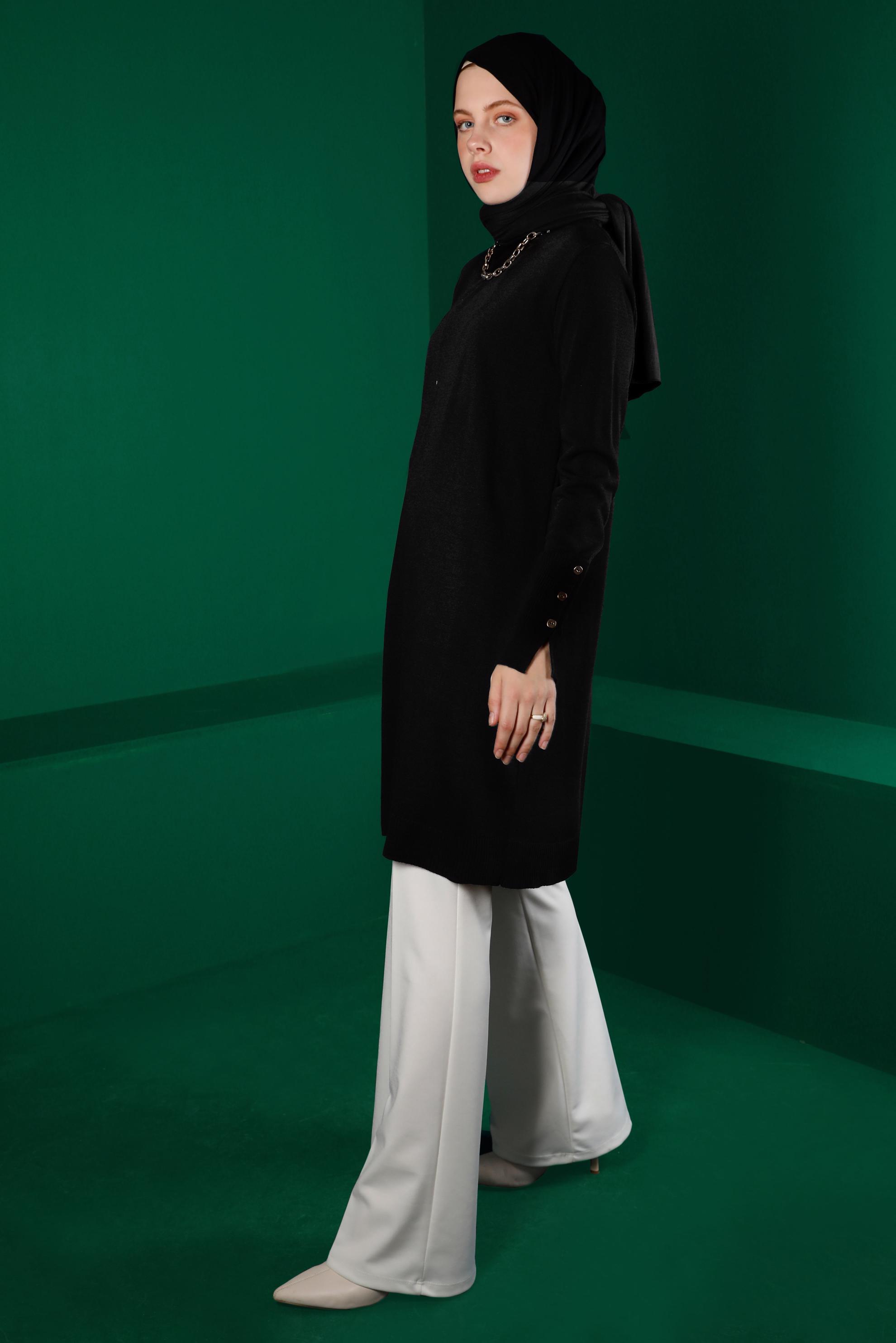 Tesettür giyim SİYAH MANŞETLERİ DÜĞMELİ TRİKO TUNİK 43116	