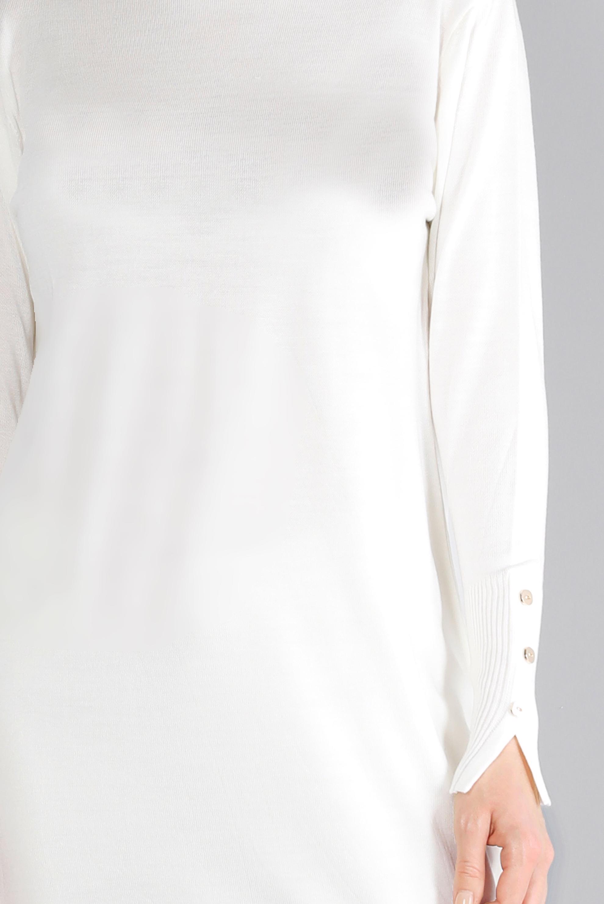 Tesettür giyim BEYAZ MANŞETLERİ DÜĞMELİ TRİKO TUNİK 43116	