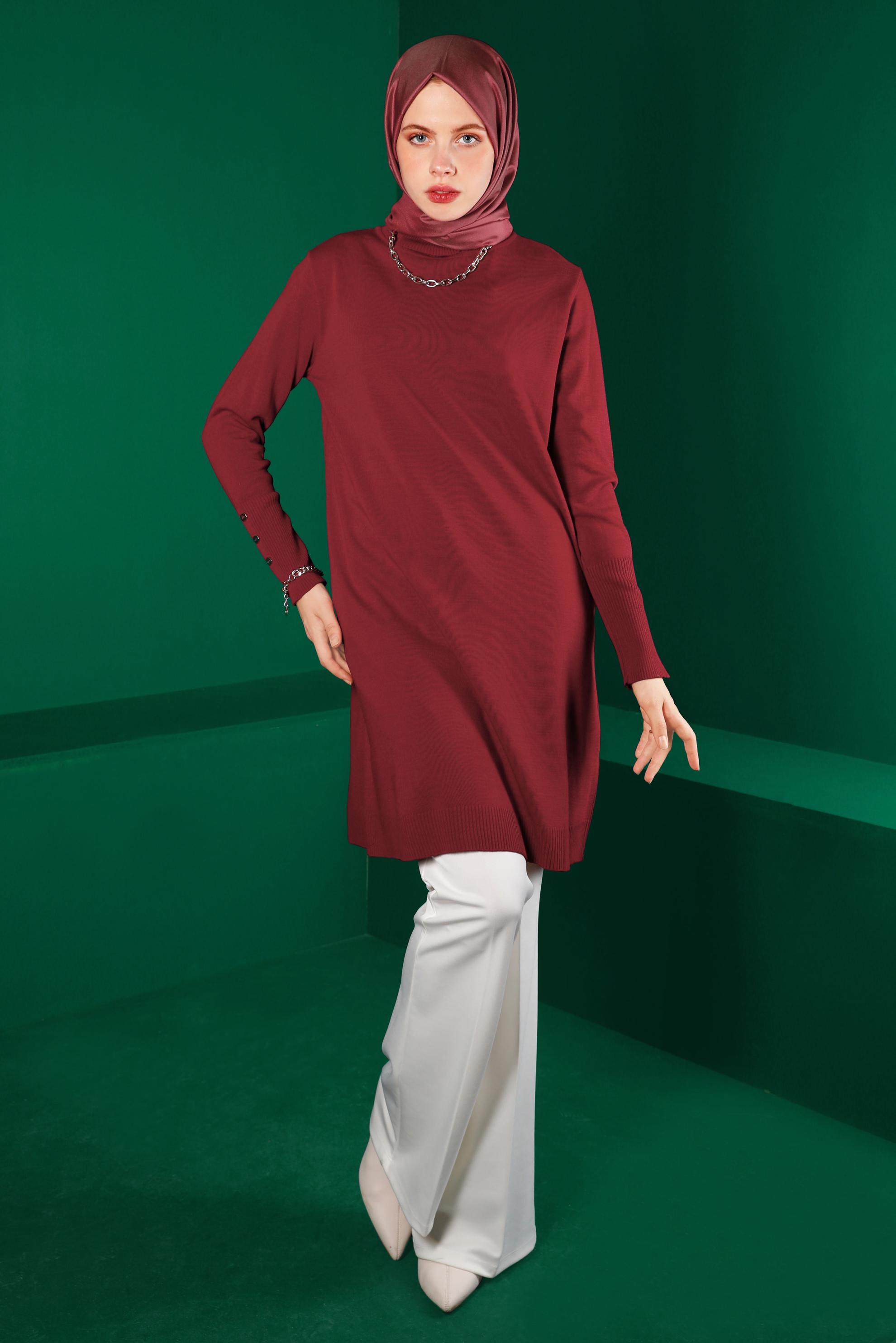 Tesettür giyim KIRMIZI MANŞETLERİ DÜĞMELİ TRİKO TUNİK 43116	