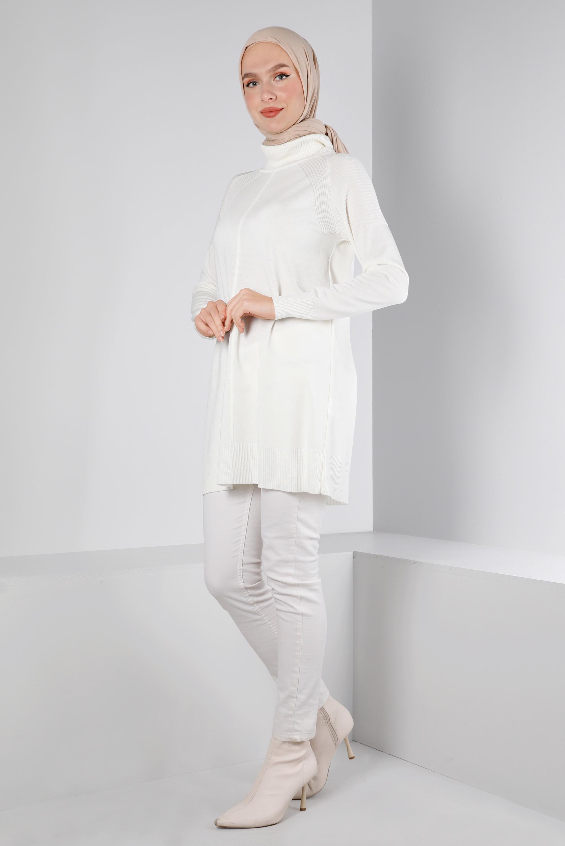 Tesettür giyim BEYAZ BALIKÇI YAKA TRİKO TUNİK 43117