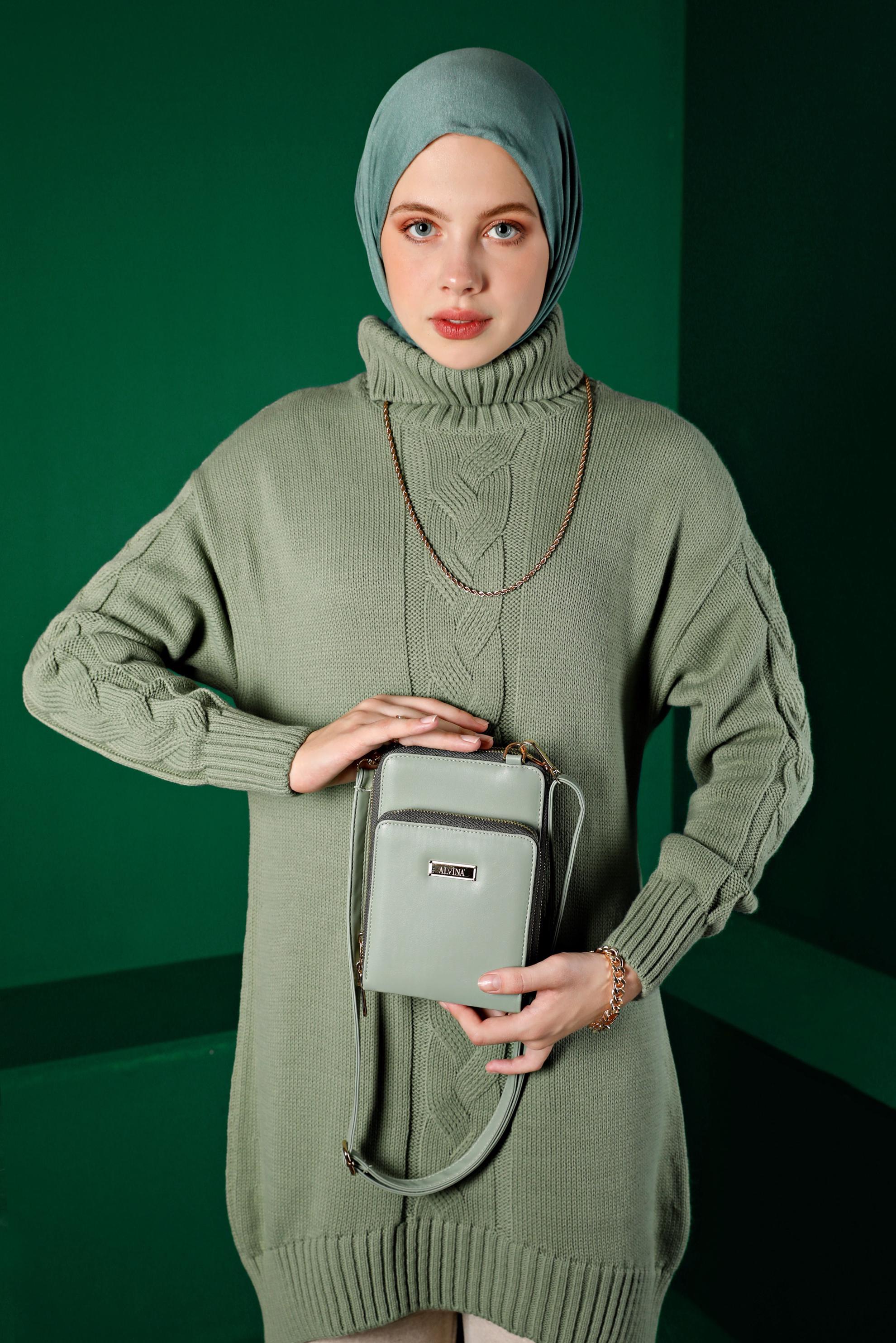 Tesettür giyim YEŞİL ÖRGÜ DETAYLI BOĞAZLI TRİKO TUNİK 43119