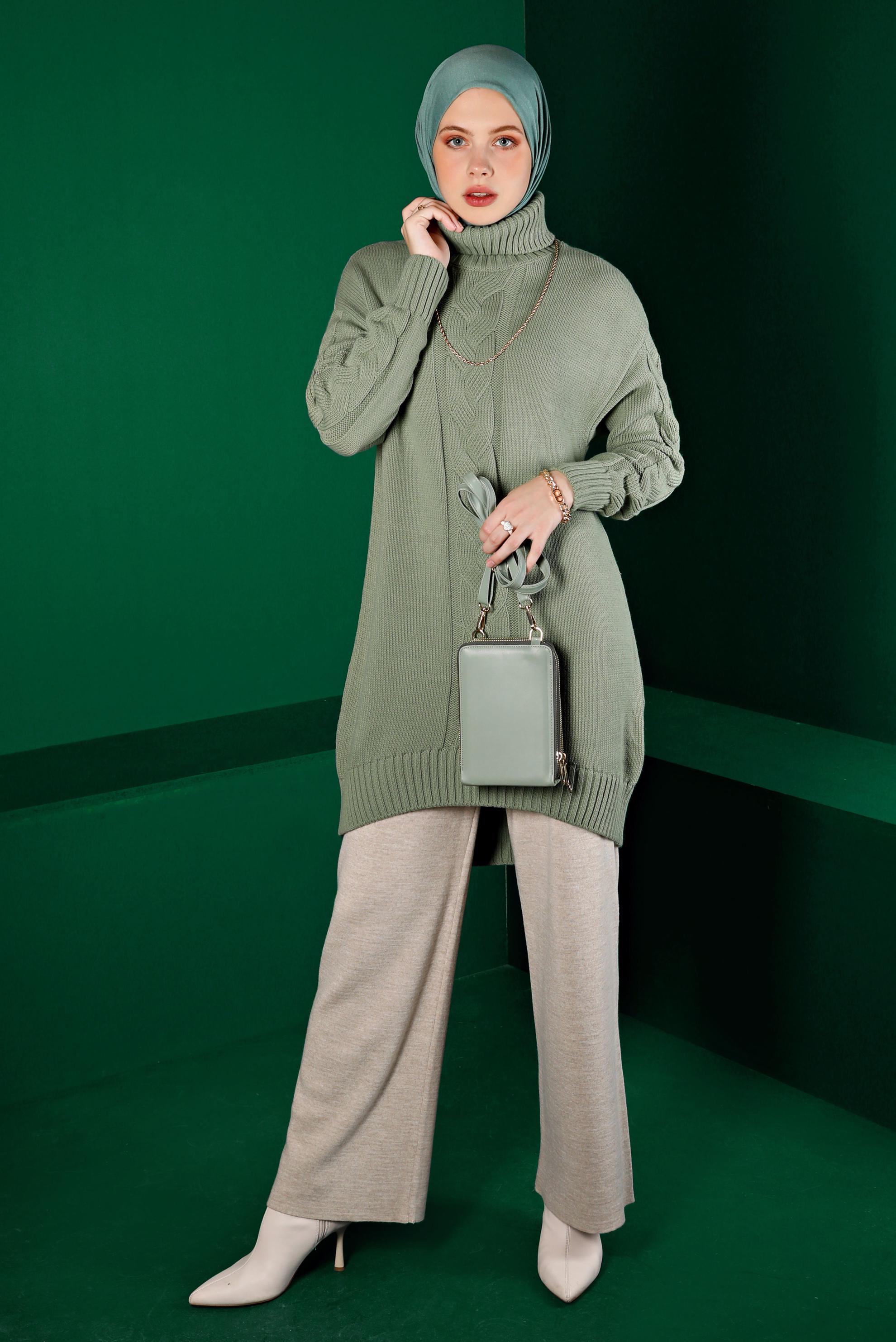 Tesettür giyim YEŞİL ÖRGÜ DETAYLI BOĞAZLI TRİKO TUNİK 43119