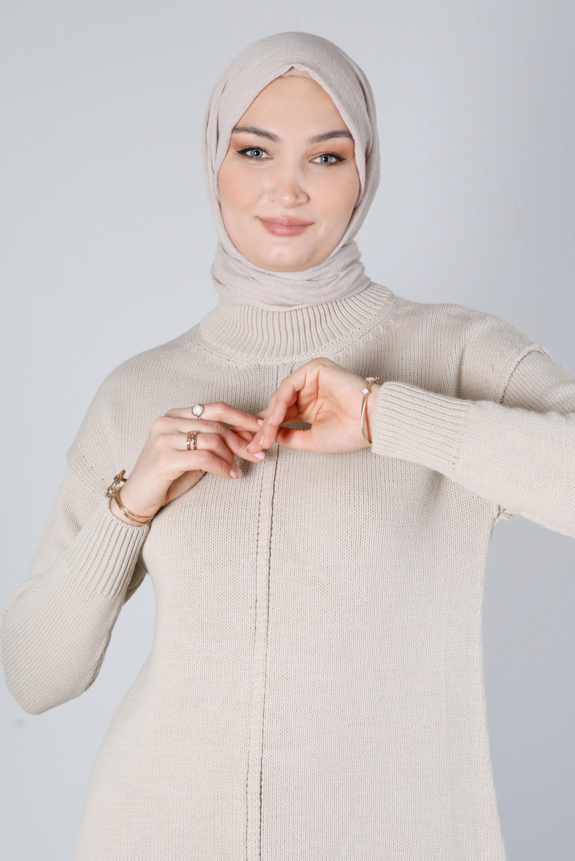 Tesettür giyim BEJ BALIKÇI YAKA TRİKO TUNİK 43120