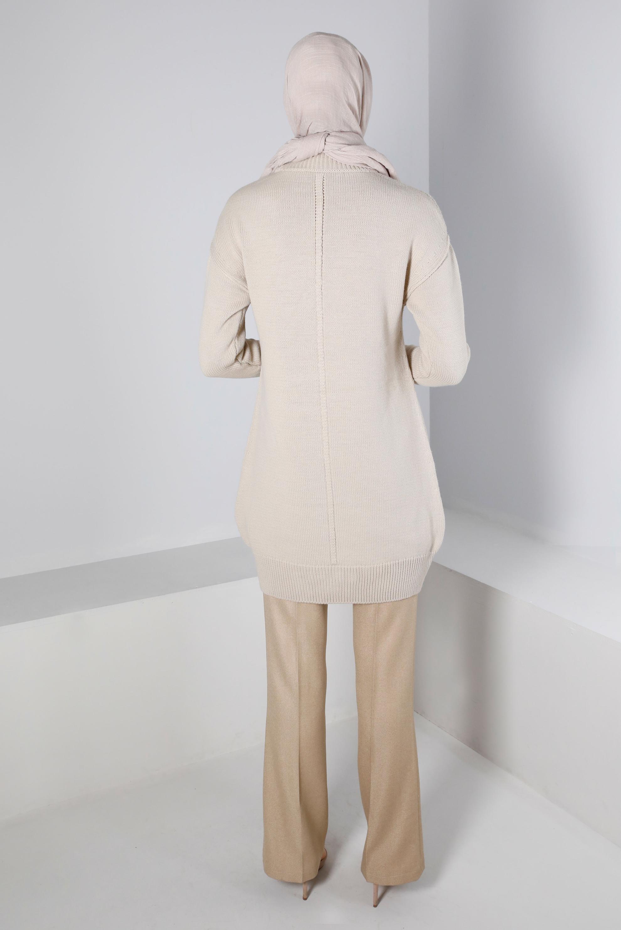 Tesettür giyim BEJ BALIKÇI YAKA TRİKO TUNİK 43120