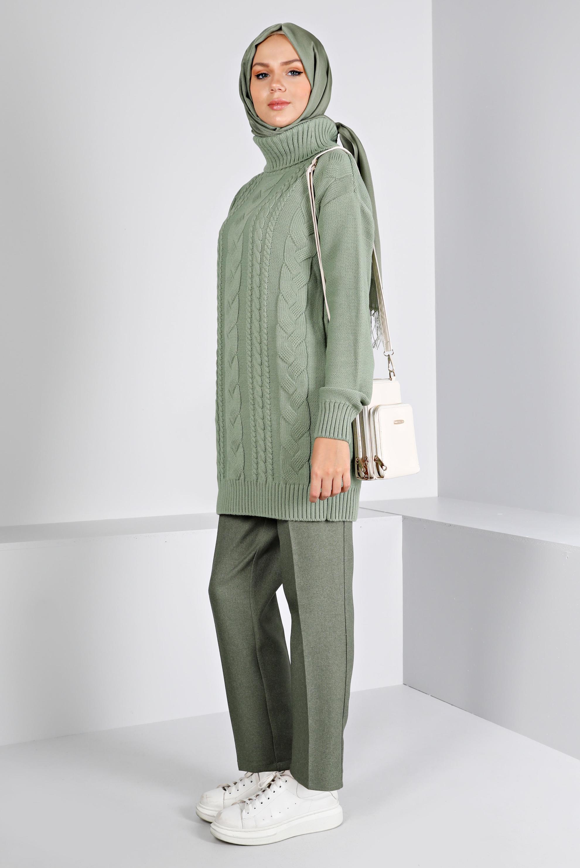 Tesettür giyim YEŞİL ÖRGÜ DETAYLI TRİKO TUNİK 43135	