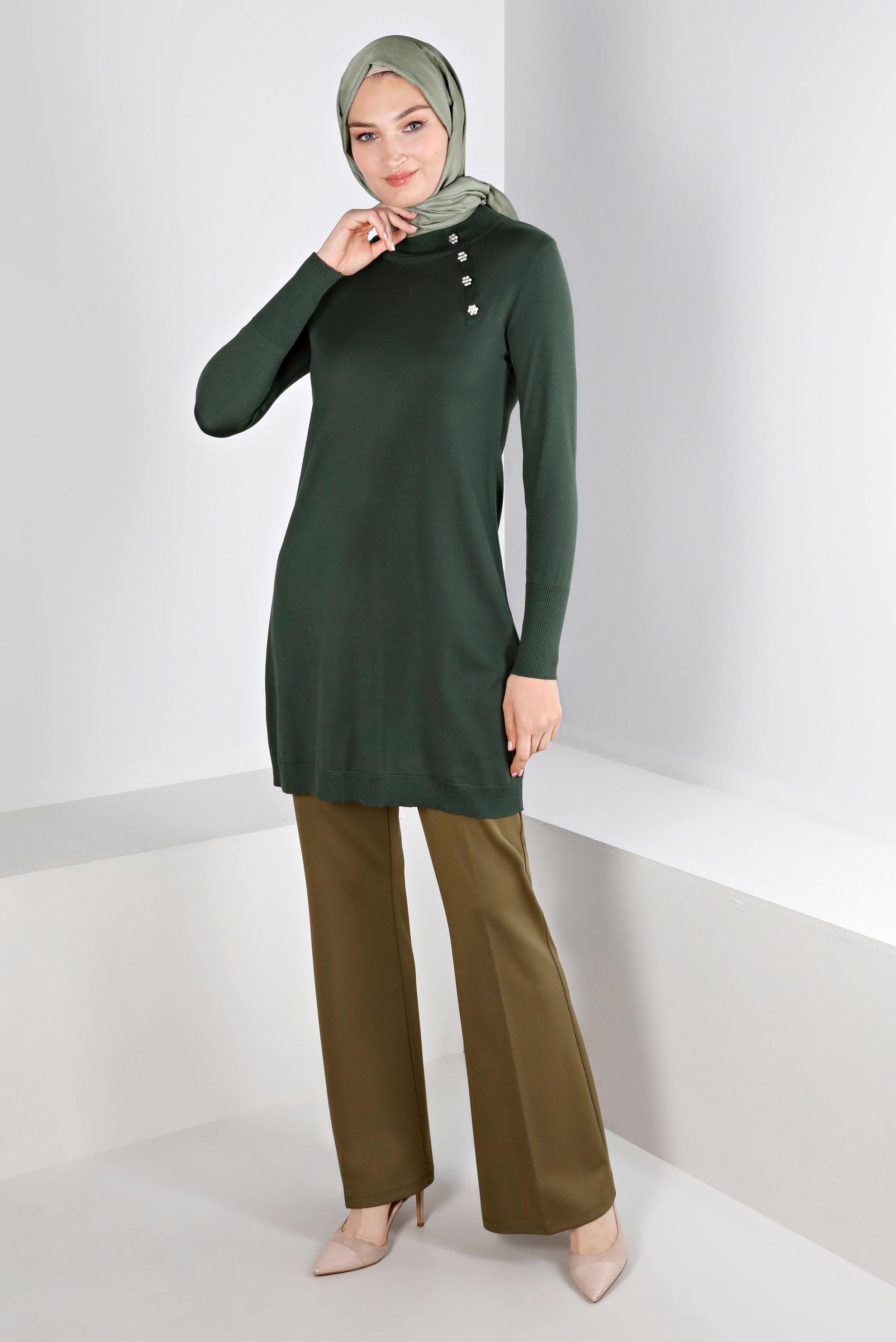 Tesettür giyim HAKİ TAŞ DETAYLI BOĞAZLI TRİKO TUNİK 43136