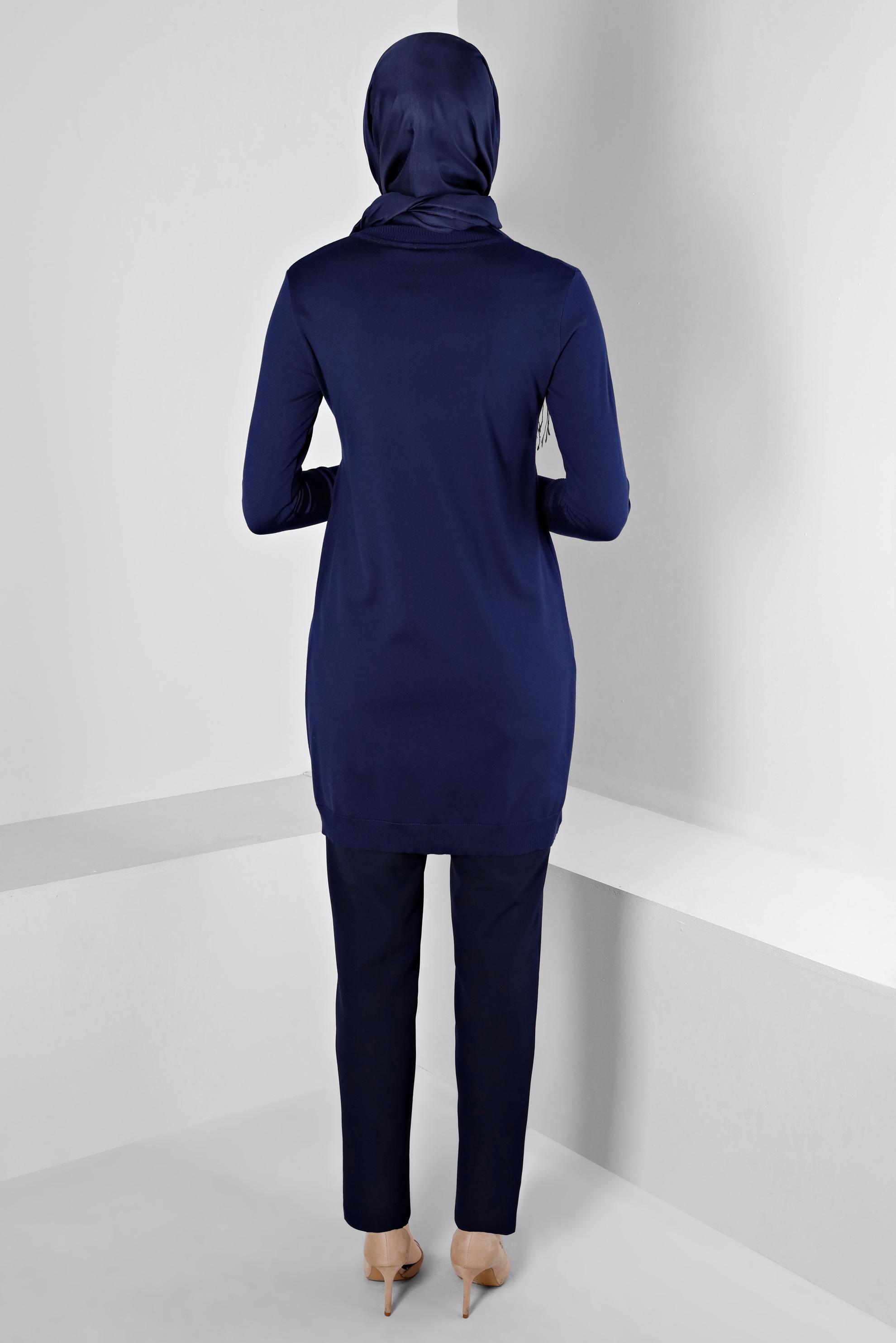 Tesettür giyim LACİVERT TAŞ DETAYLI BOĞAZLI TRİKO TUNİK 43136