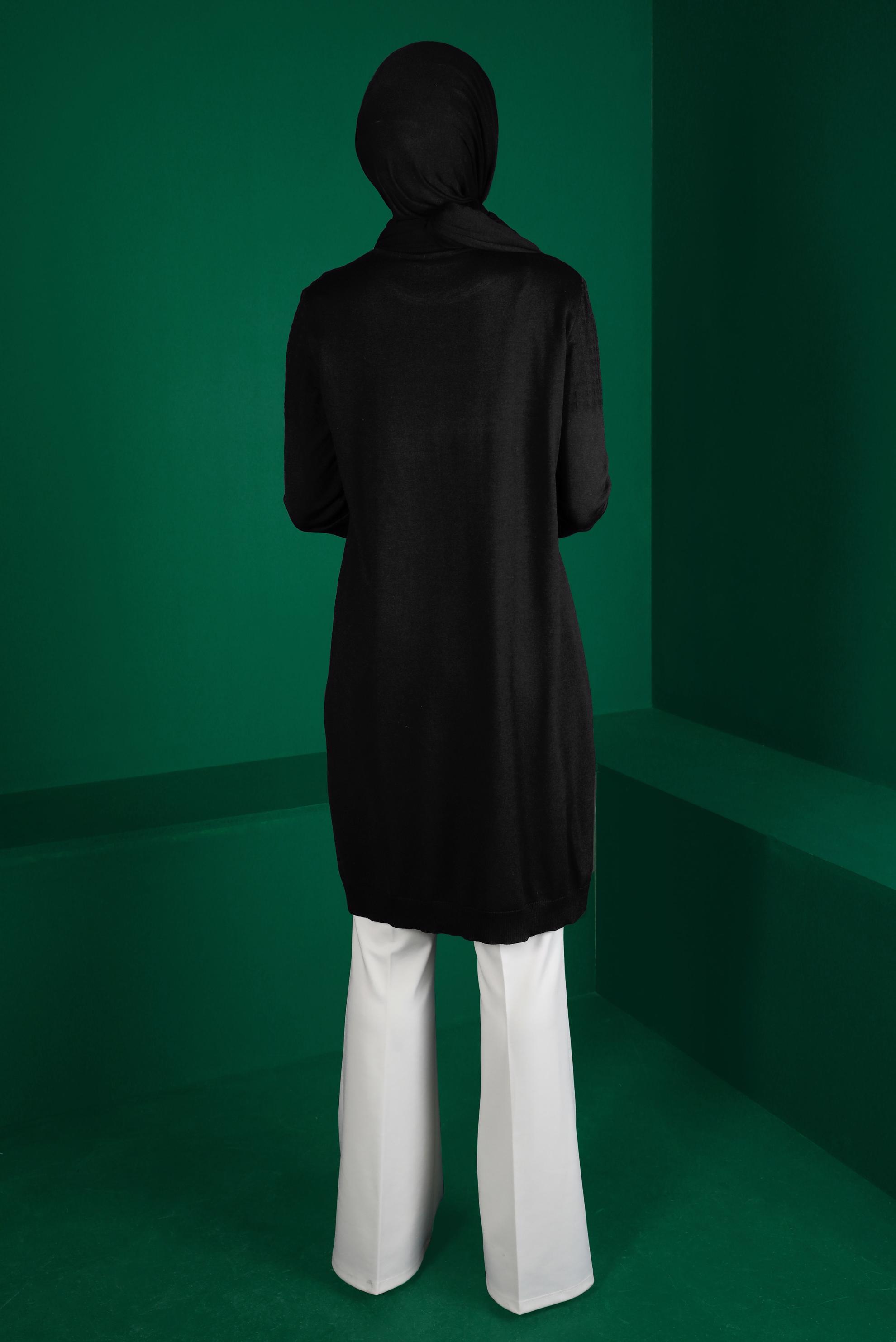 Tesettür giyim SİYAH KENDİNDEN DESENLİ TRİKO TUNİK 43137