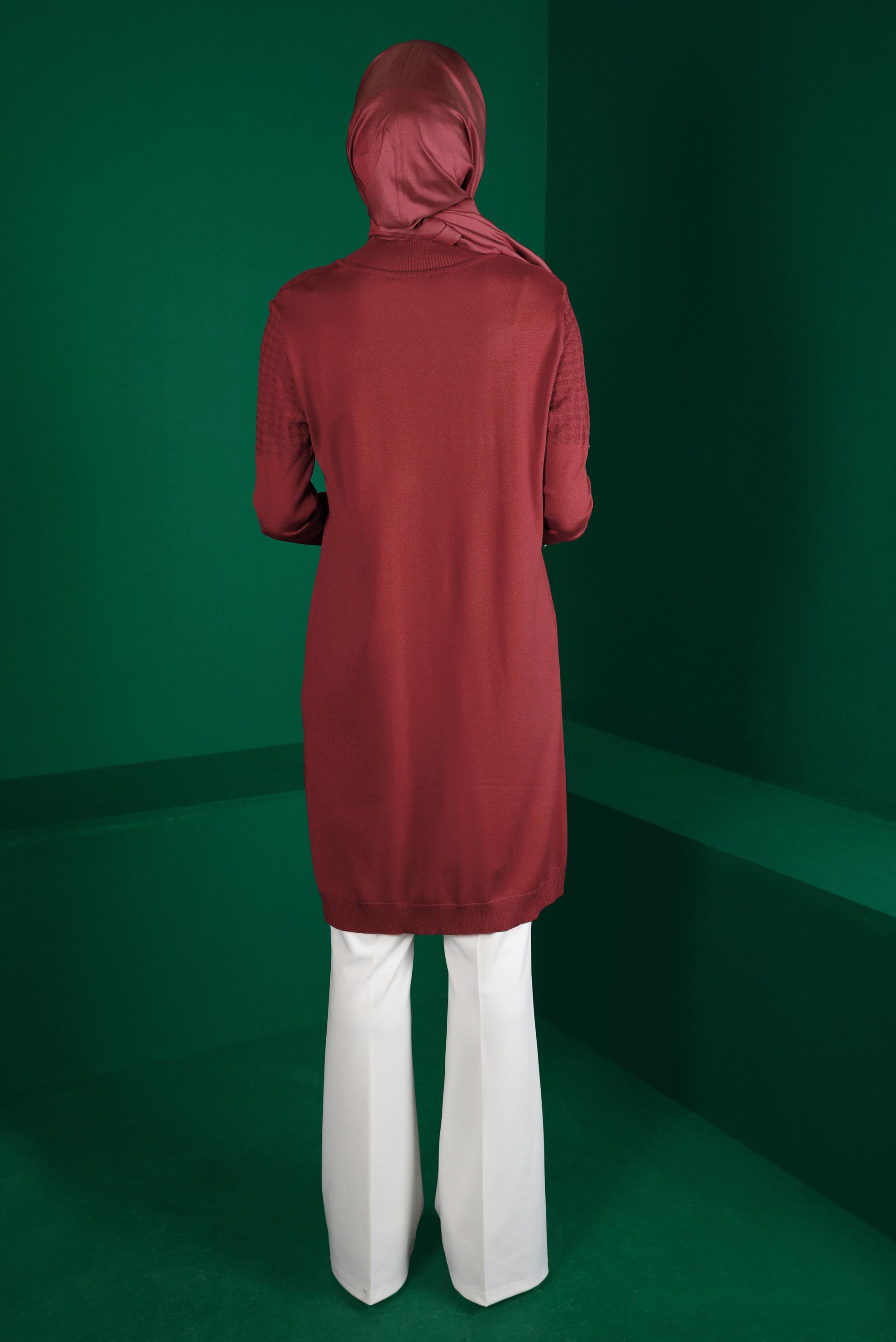 Tesettür giyim BORDO KENDİNDEN DESENLİ TRİKO TUNİK 43137