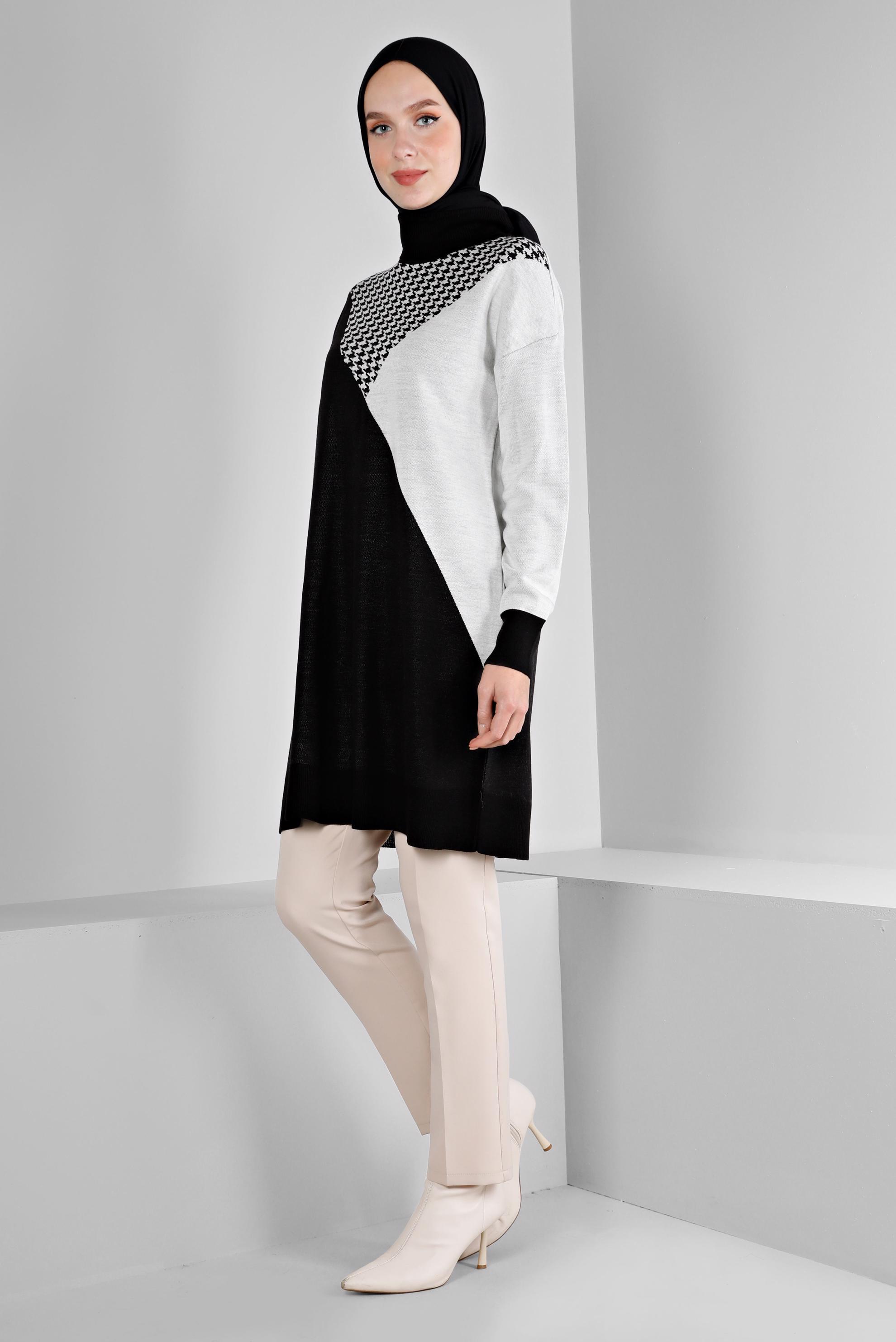 Tesettür giyim SİYAH KAZAYAĞI DESEN DETAYLI TRİKO TUNİK 43138	