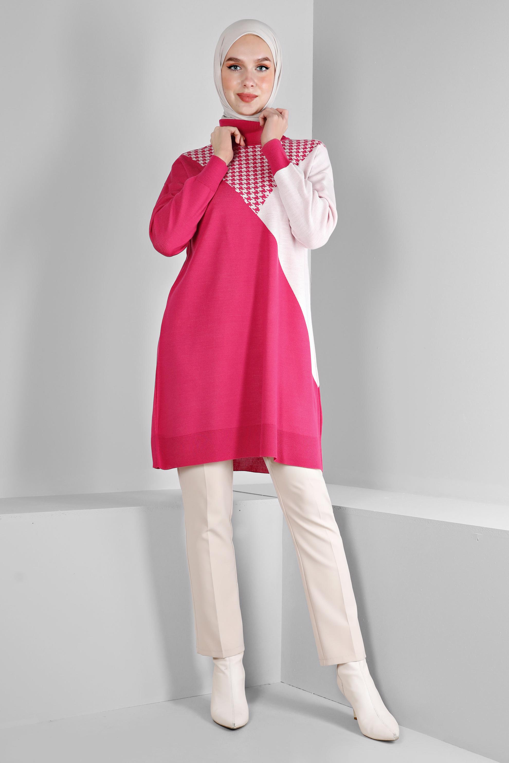 Tesettür giyim FUŞYA KAZAYAĞI DESEN DETAYLI TRİKO TUNİK 43138	