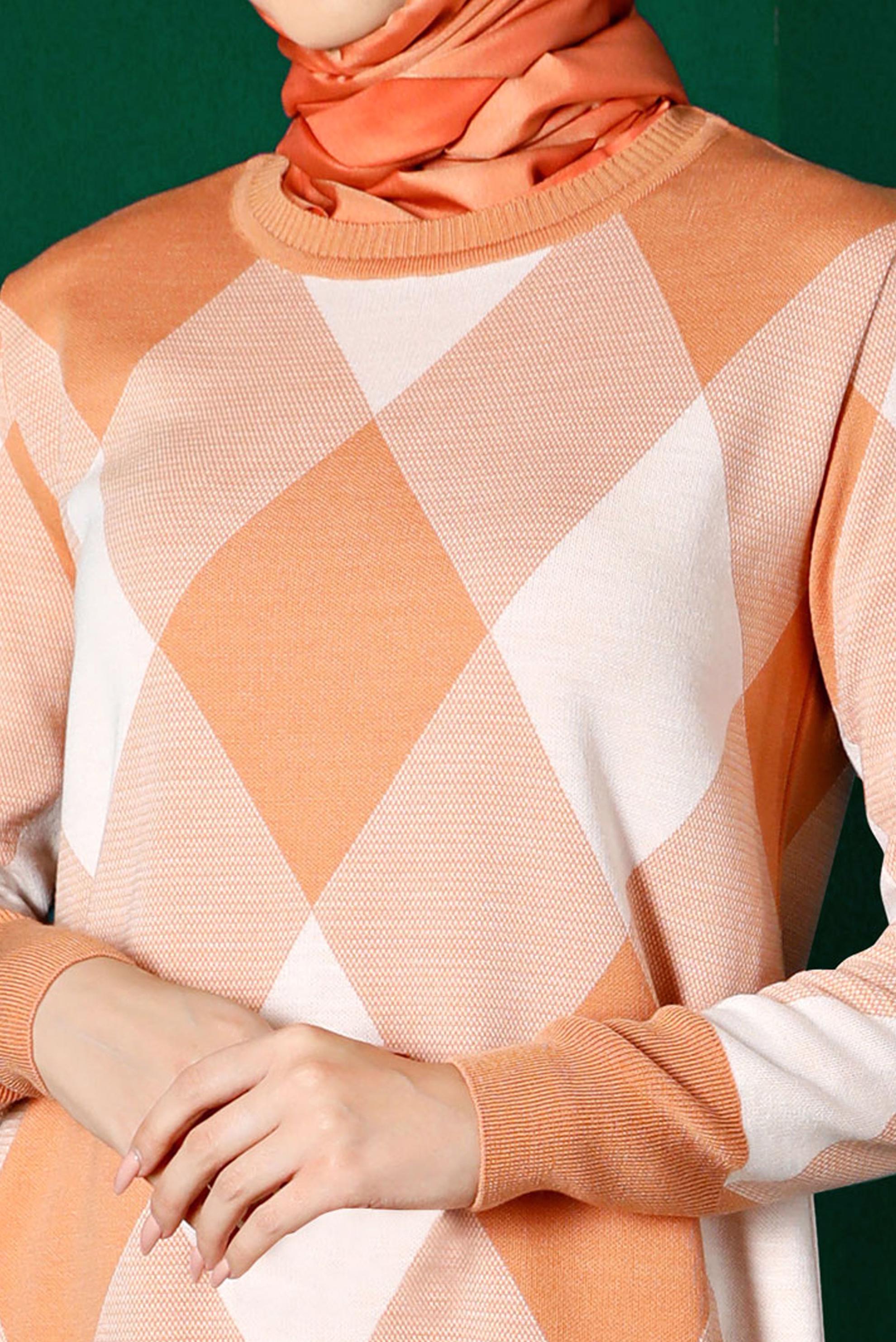 Tesettür giyim PUDRA BAKLAVA DESENLİ TRİKO TUNİK 43139 