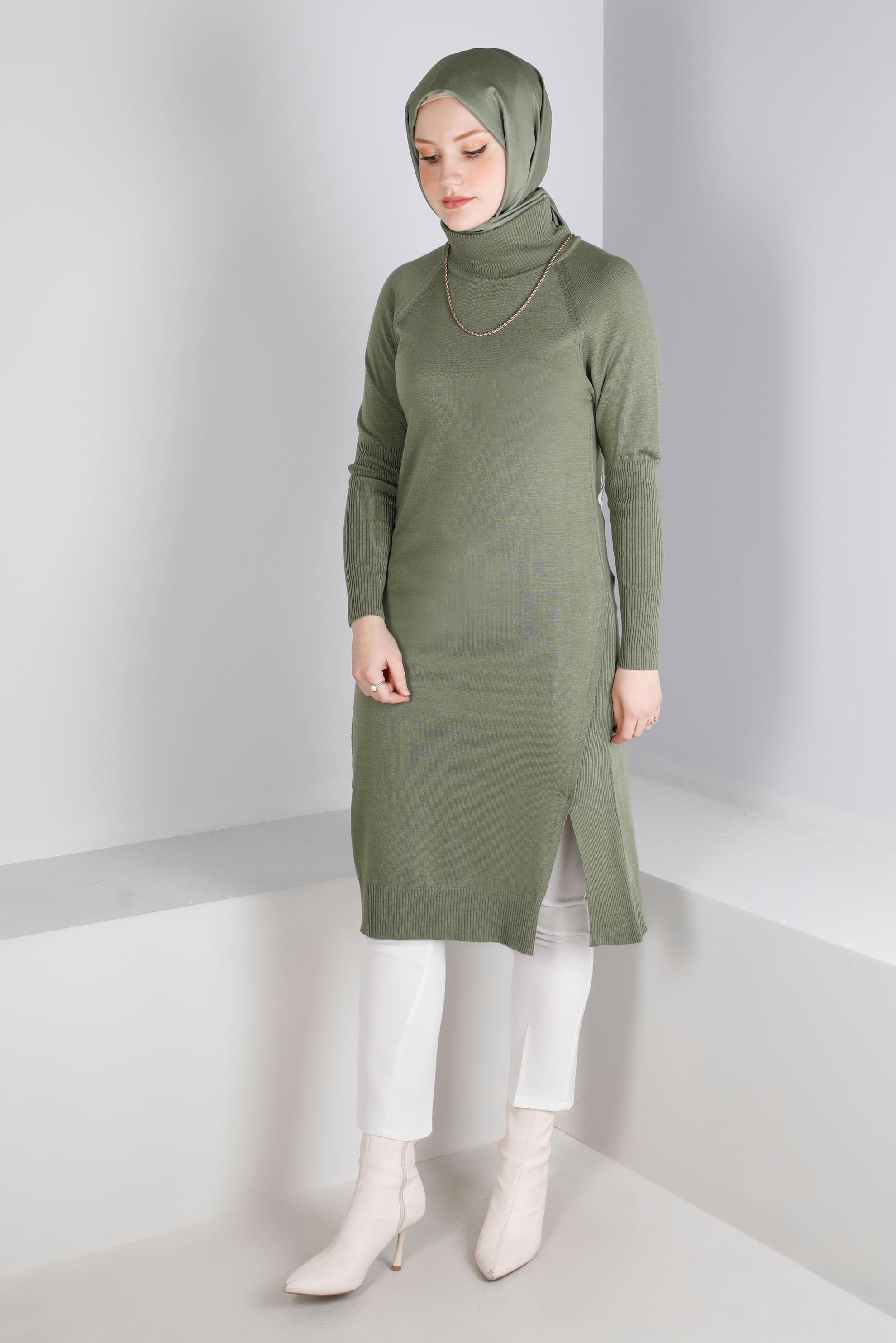 Tesettür giyim HAKİ YIRTMAÇ DETAYLI BASIC TRİKO TUNİK 43160