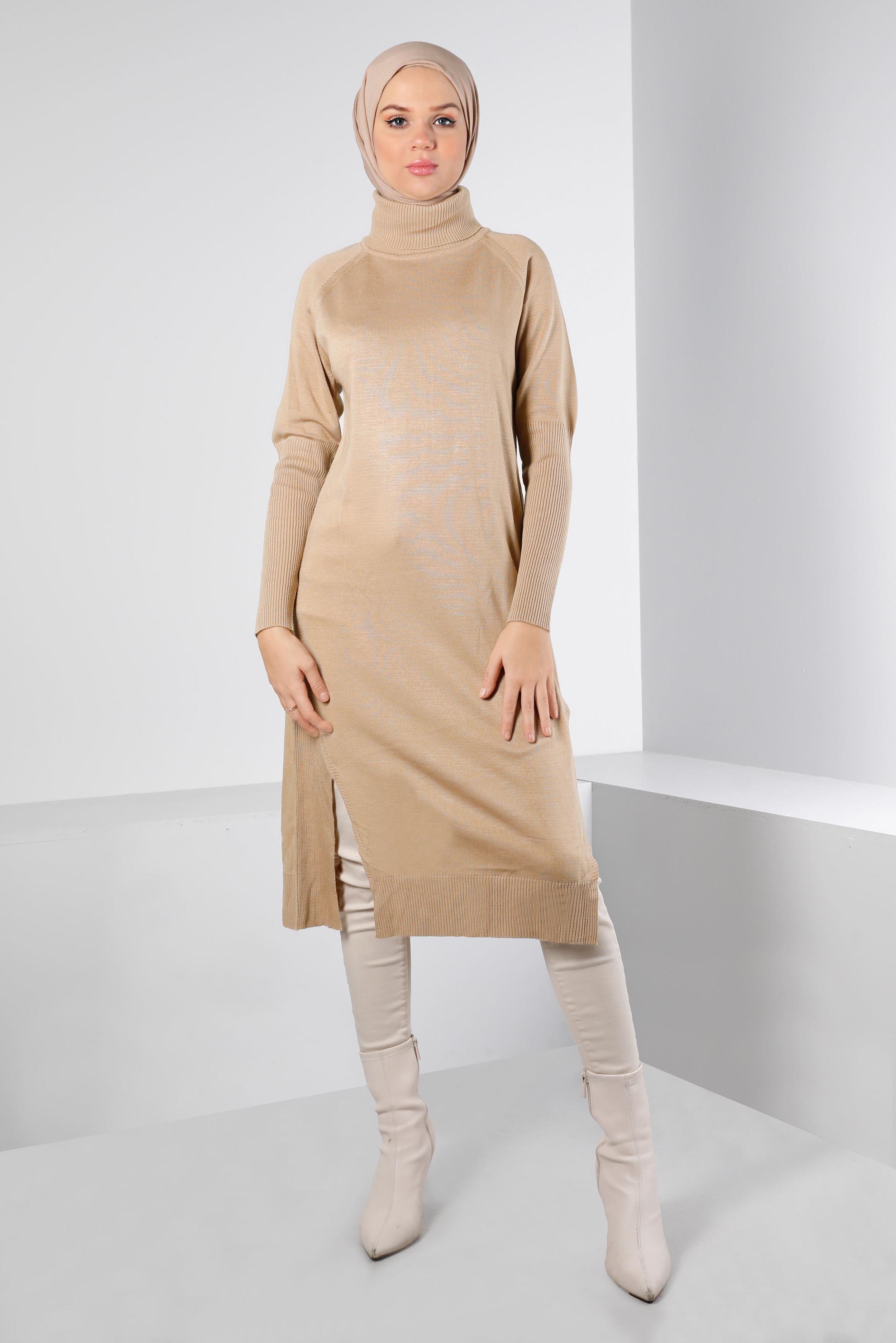 Tesettür giyim KAHVE YIRTMAÇ DETAYLI BASIC TRİKO TUNİK 43160