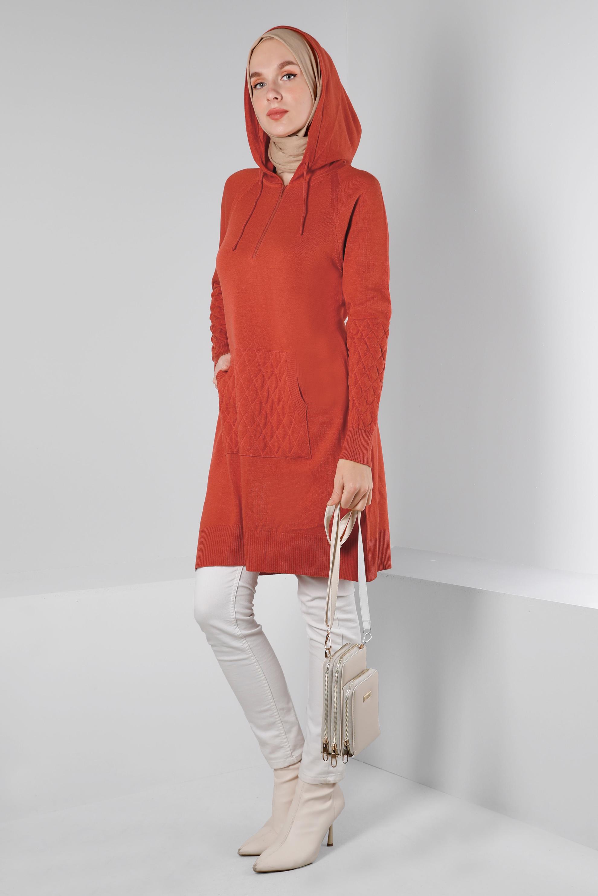 Tesettür giyim TURUNCU KAPİTONE DETAYLI KAPÜŞONLU TRİKO TUNİK 43162