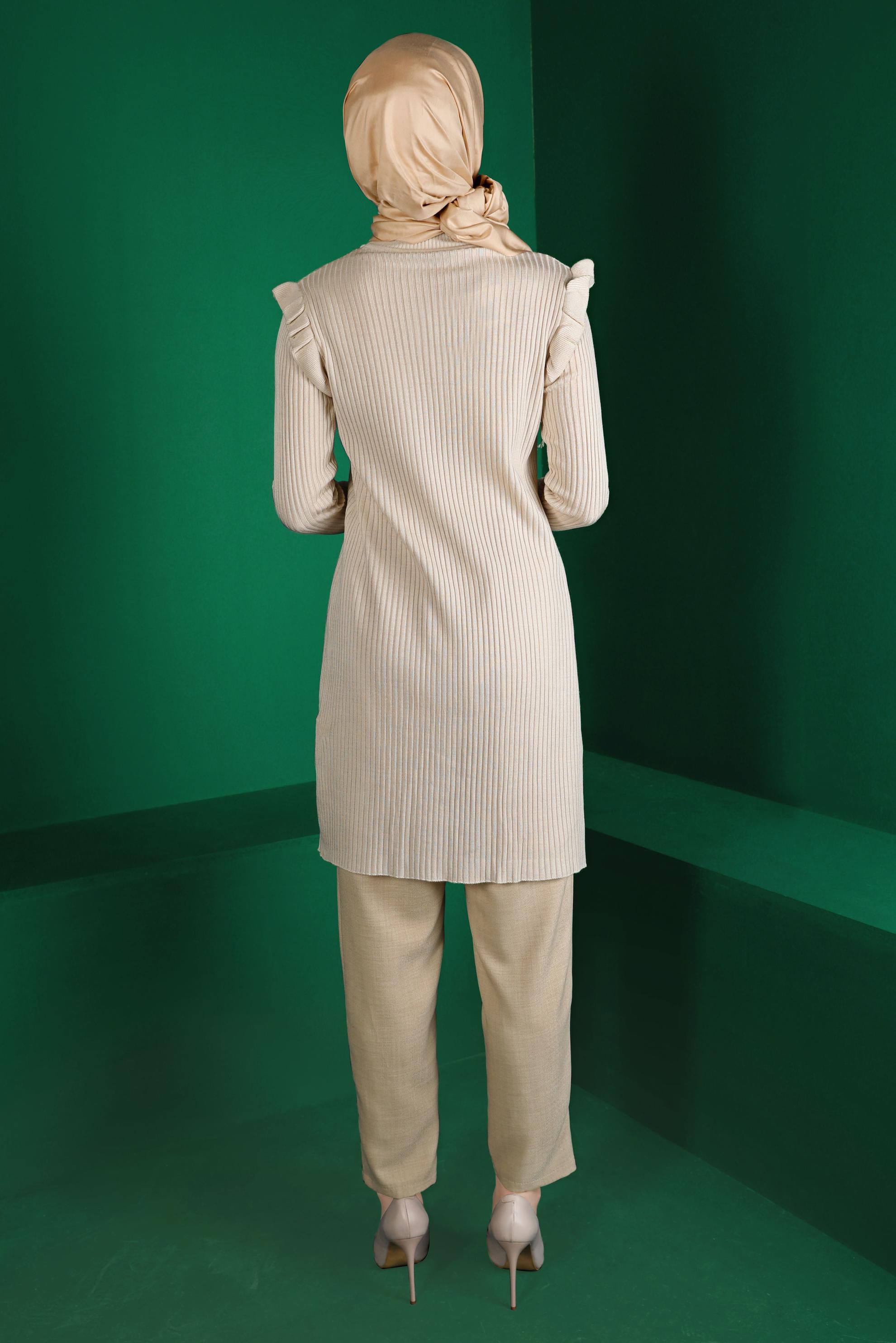 Tesettür giyim BEJ TAŞLI FIRFIRLI TRİKO TUNİK 43163