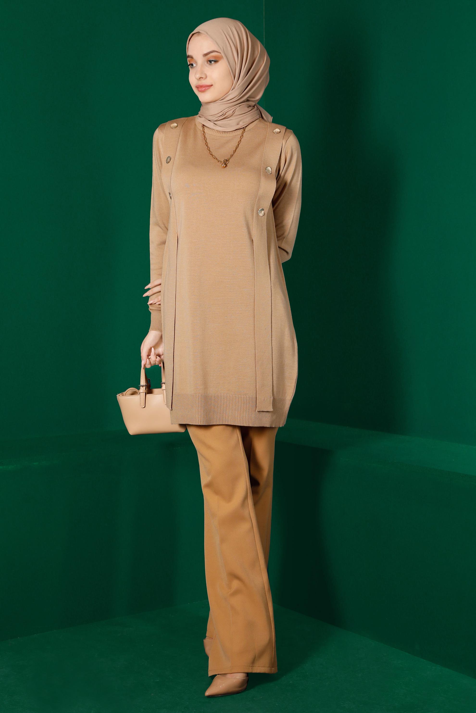 Tesettür giyim KAHVE DÜĞME DETAYLI TRİKO TUNİK 43164 