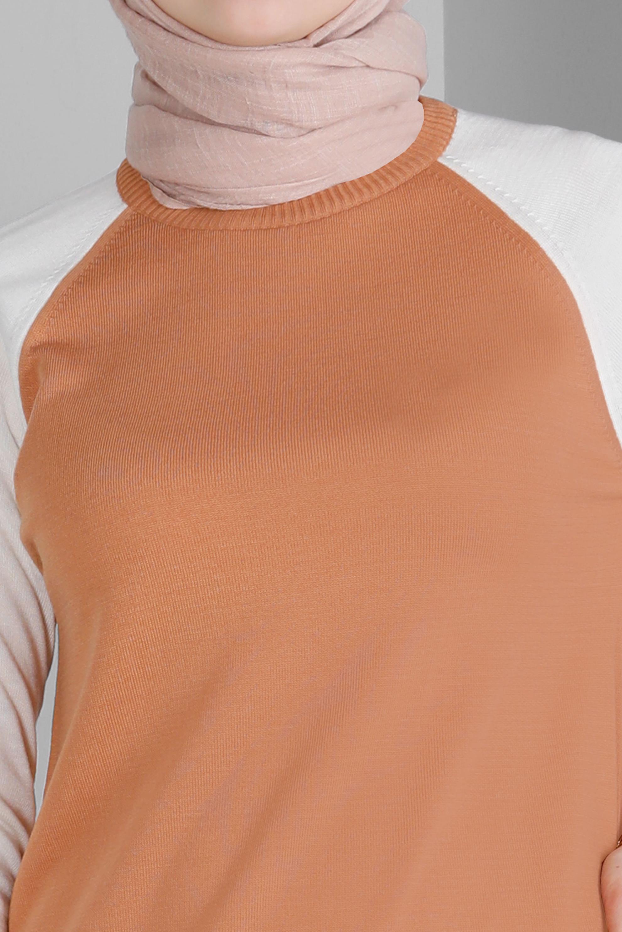 Tesettür giyim PUDRA RENK BLOKLU TRİKO TUNİK 43168