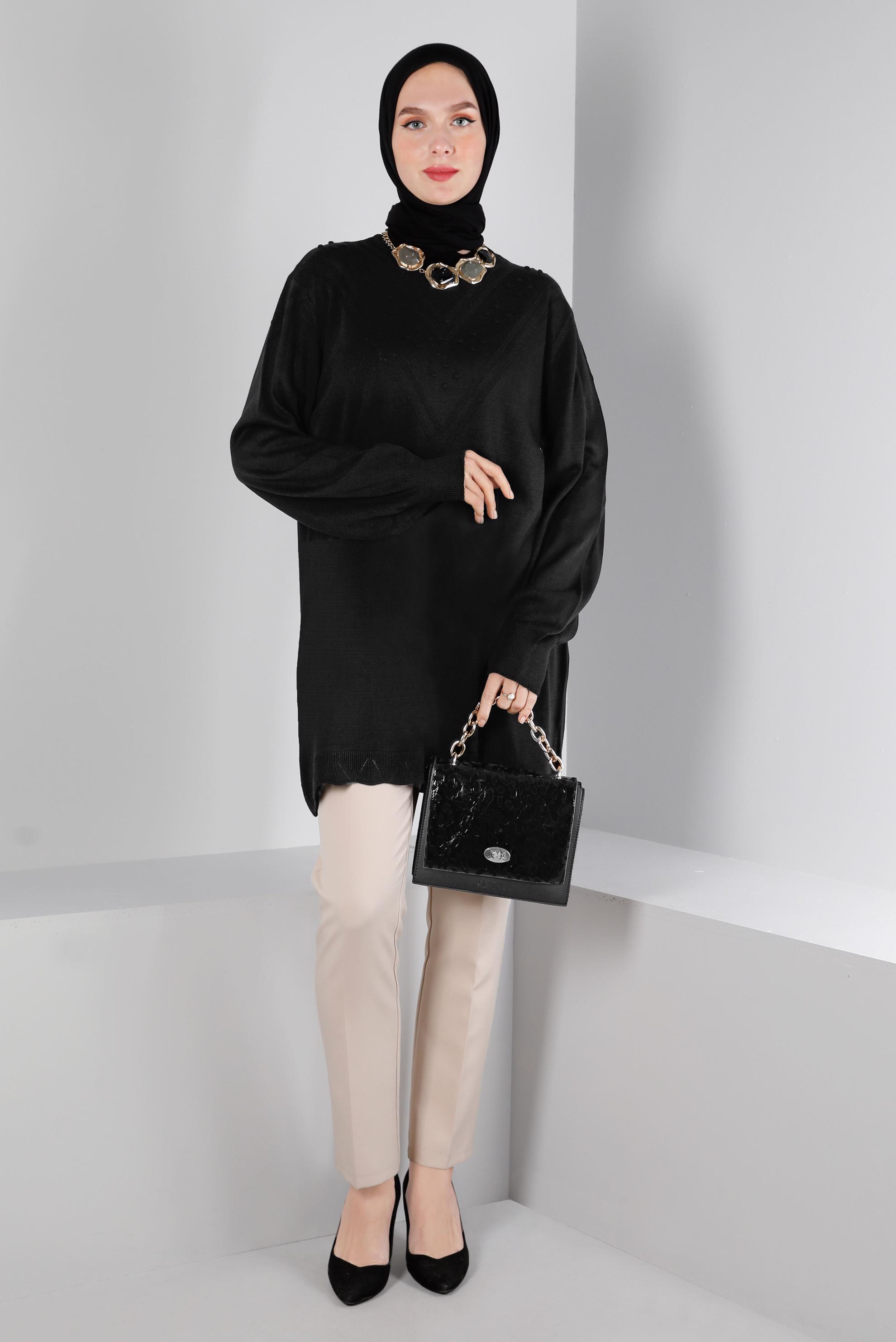 Tesettür giyim SİYAH PONPON DETAYLI TRİKO TUNİK 43169