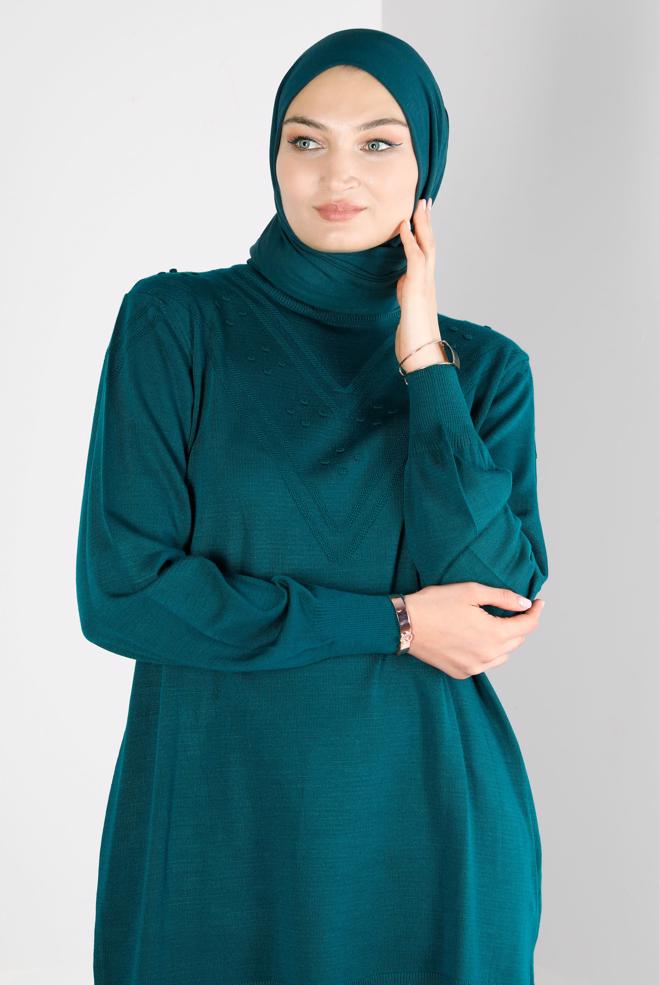 Vêtements hijab VERT TUNIQUE EN MAILLE AVEC POMPONS 43169 - ALVİNA