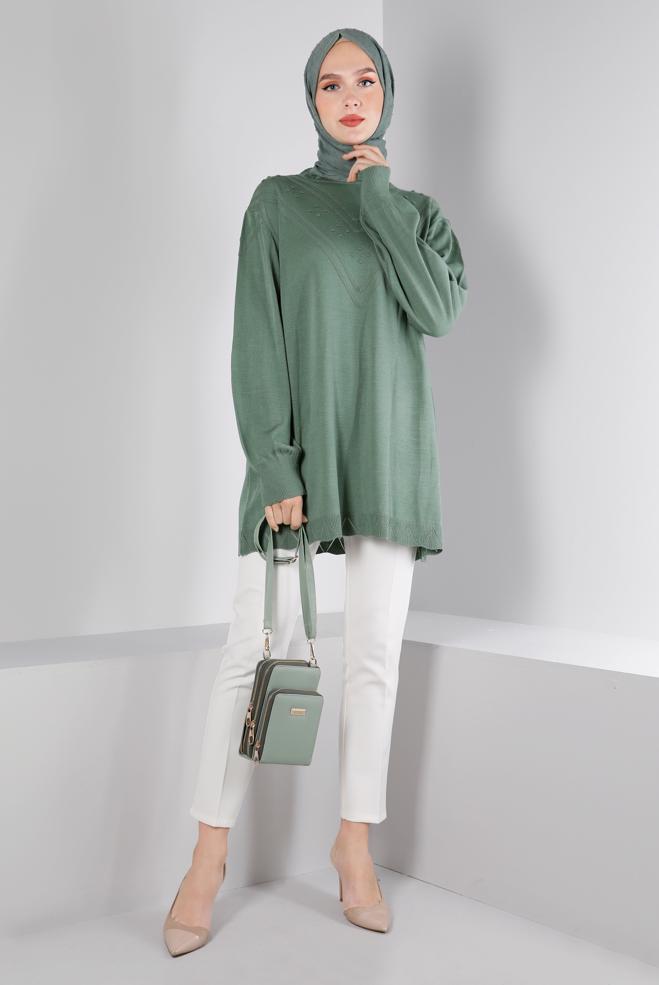 Vêtements hijab VERT TUNIQUE EN MAILLE AVEC POMPONS 43169 - ALVİNA