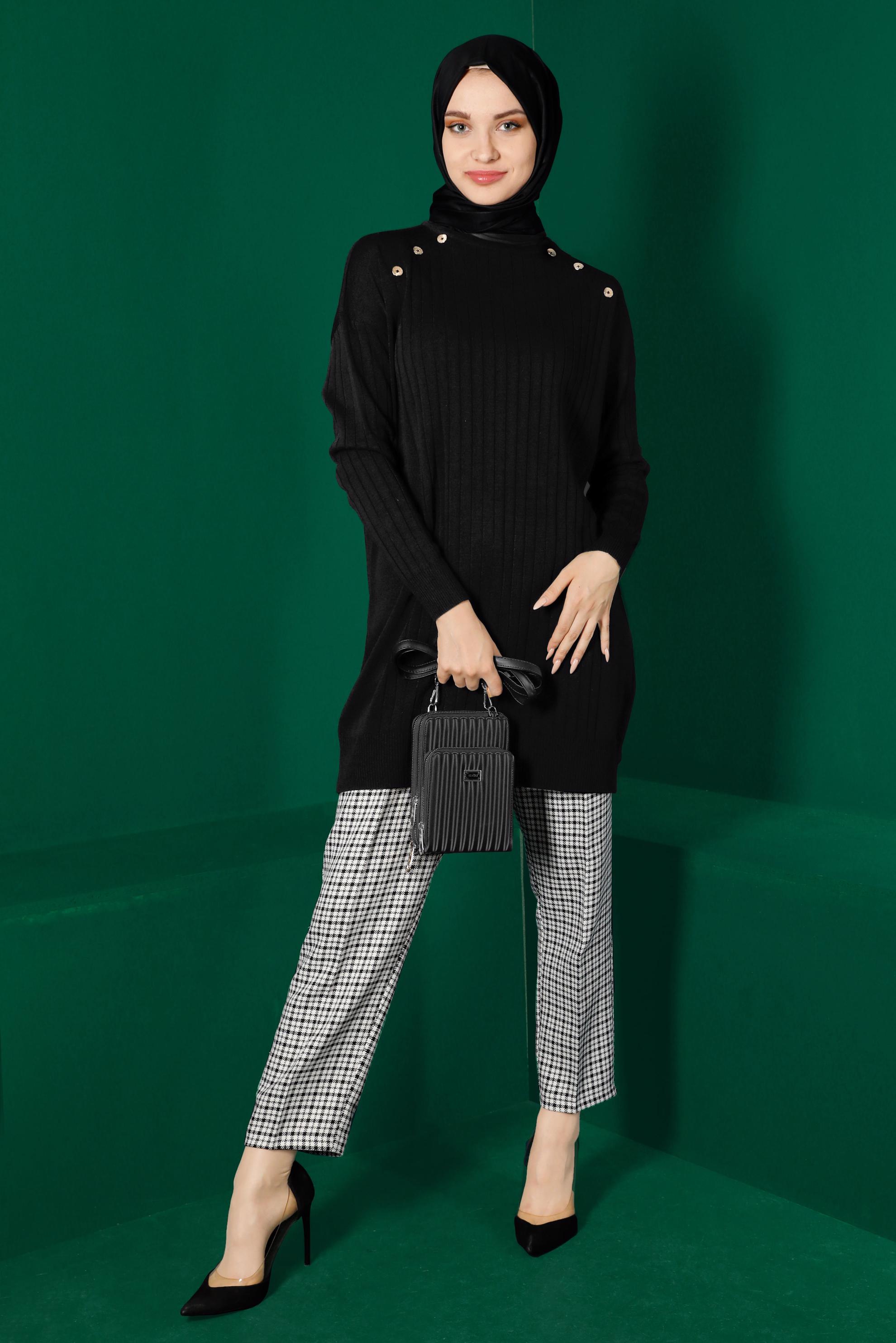 Tesettür giyim SİYAH DÜĞME DETAYLI FİTİLLİ TRİKO TUNİK 43171