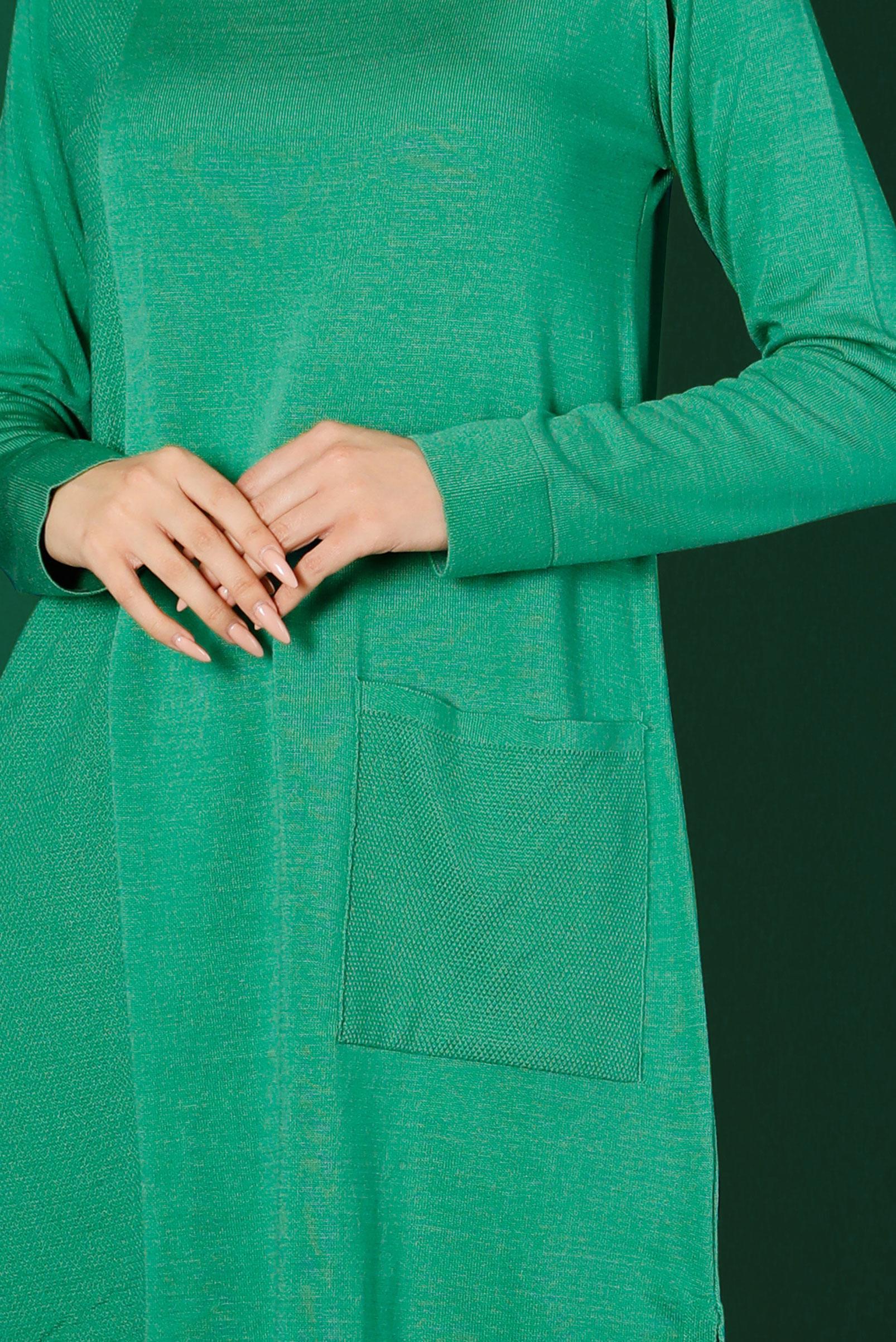 Tesettür giyim YEŞİL CEP DETAYLI BASIC TRİKO TUNİK 43172	