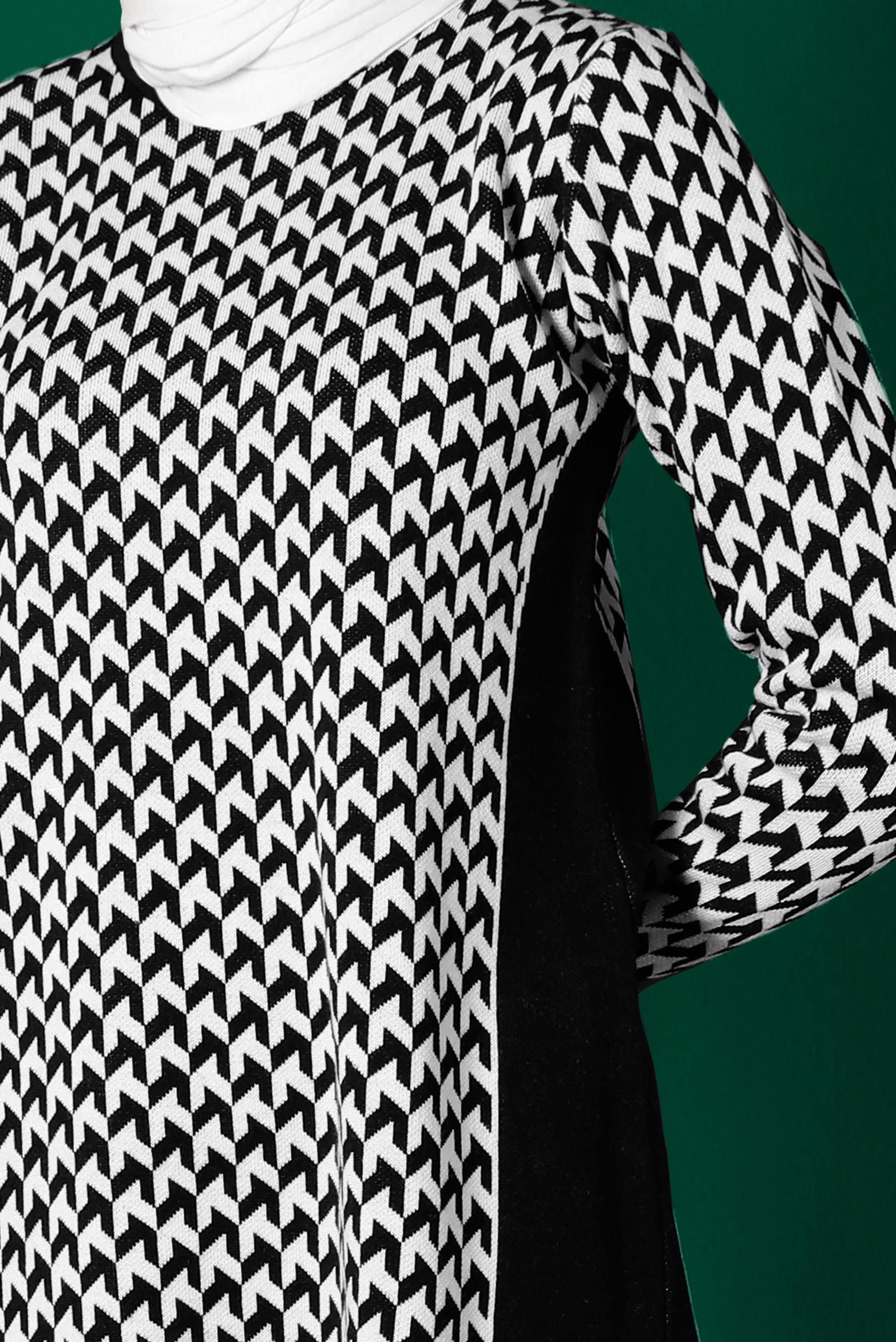 Tesettür giyim SİYAH DESENLİ TRİKO TUNİK 43174