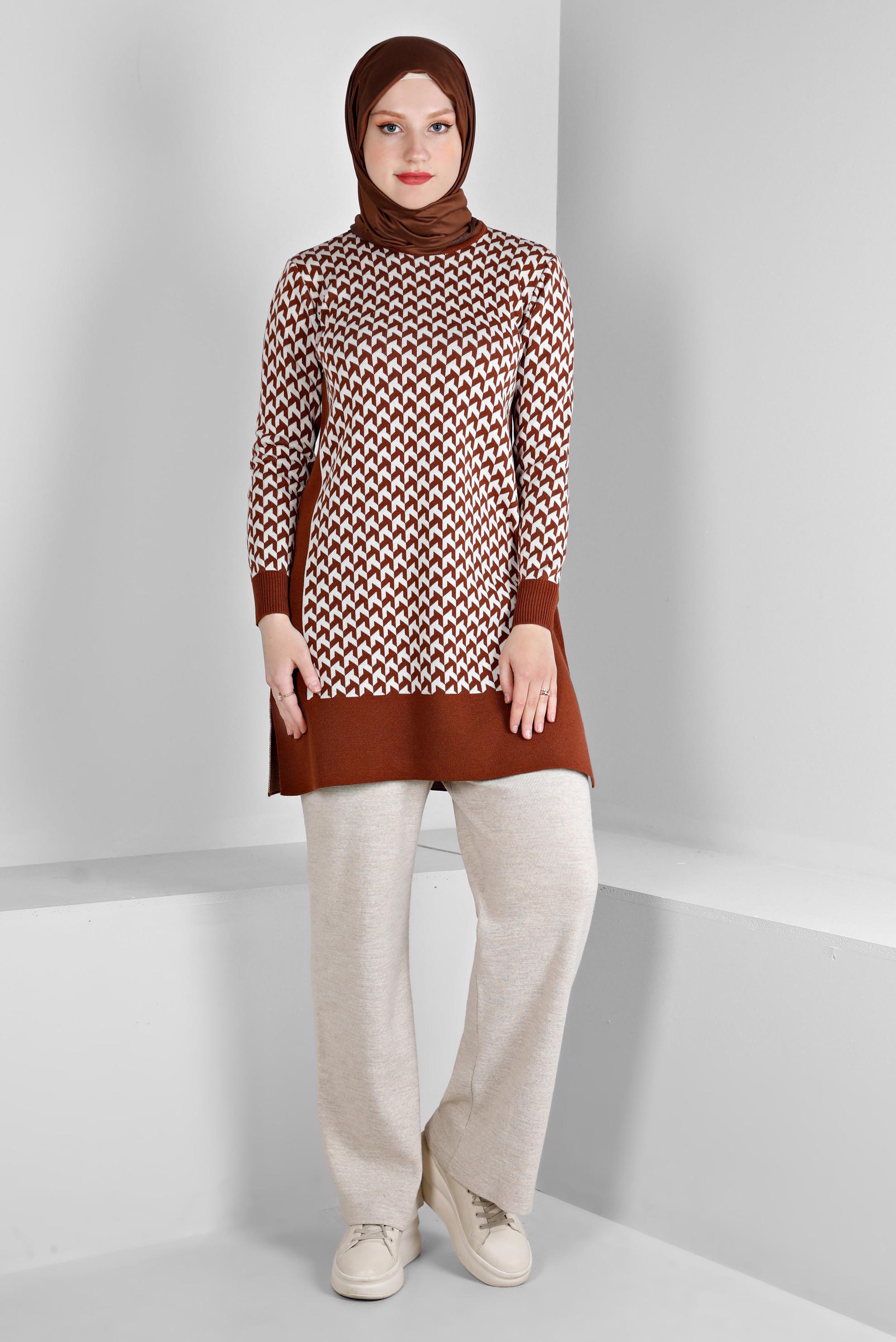 Vêtements hijab BRUN TUNIQUE EN MAILLE À MOTIFS 43174