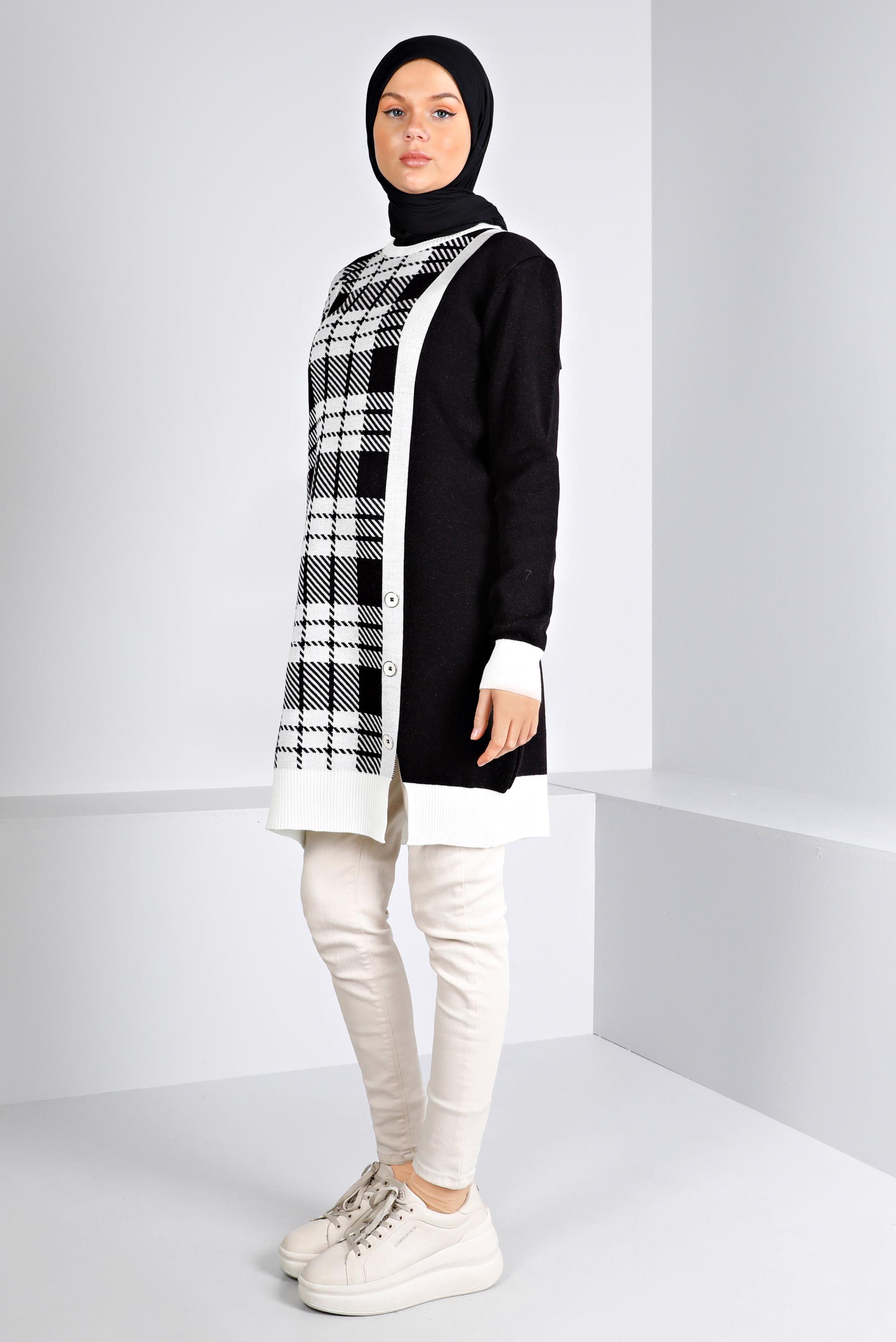 Tesettür giyim SİYAH EKOSE DESENLİ DÜĞMELİ TRİKO TUNİK 43175	