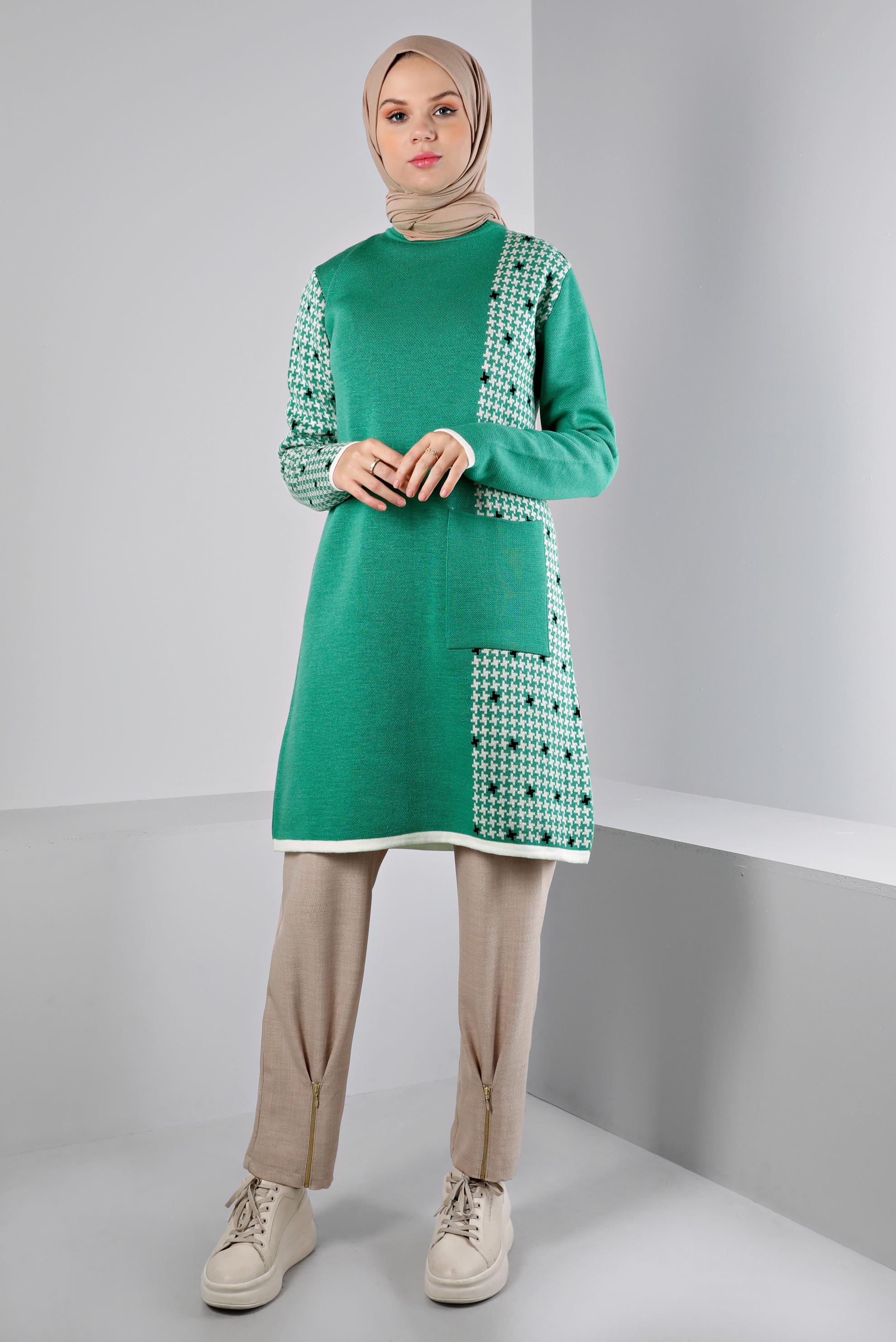 Tesettür giyim YEŞİL DESENLİ CEPLİ TRİKO TUNİK 43177