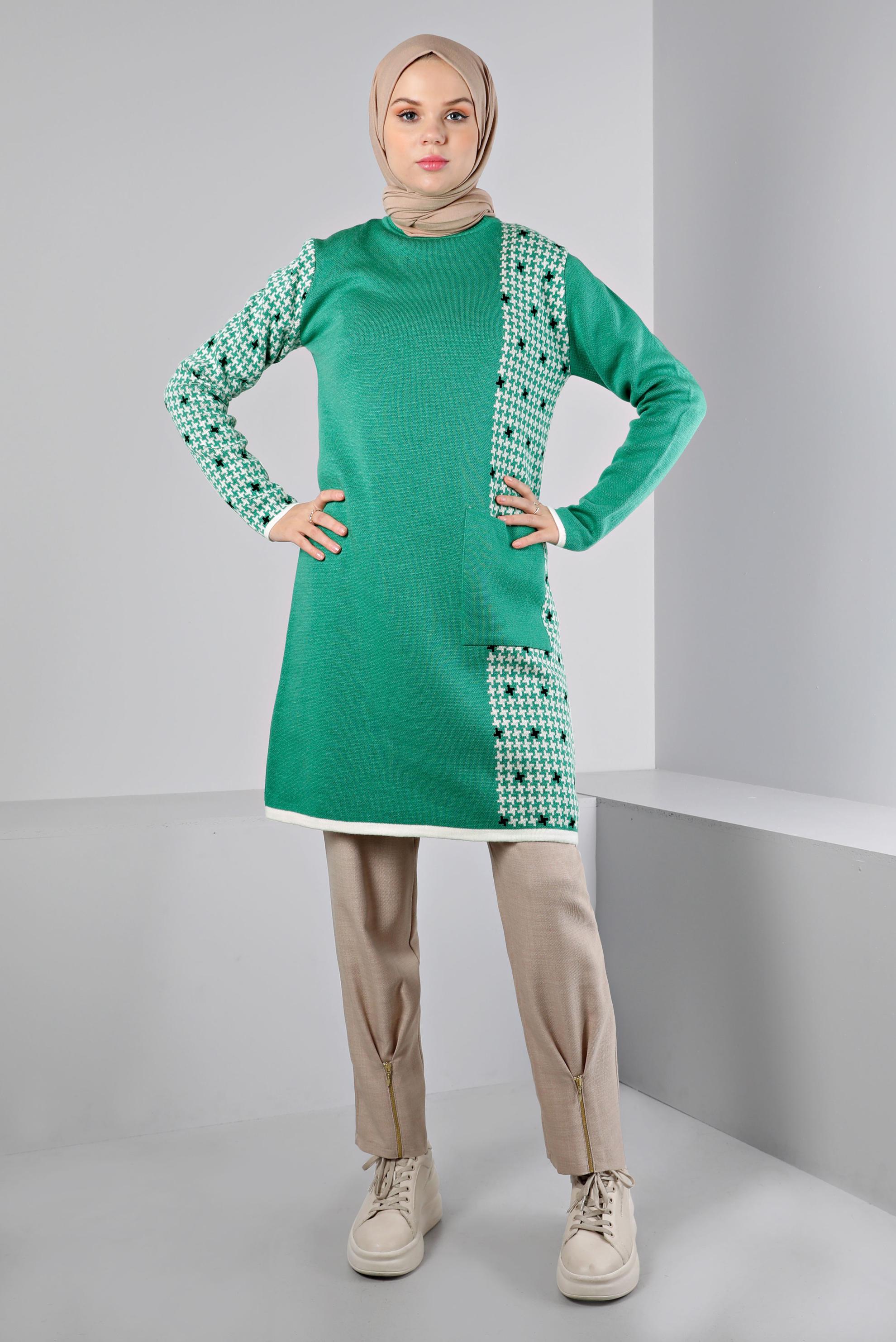 Tesettür giyim YEŞİL DESENLİ CEPLİ TRİKO TUNİK 43177