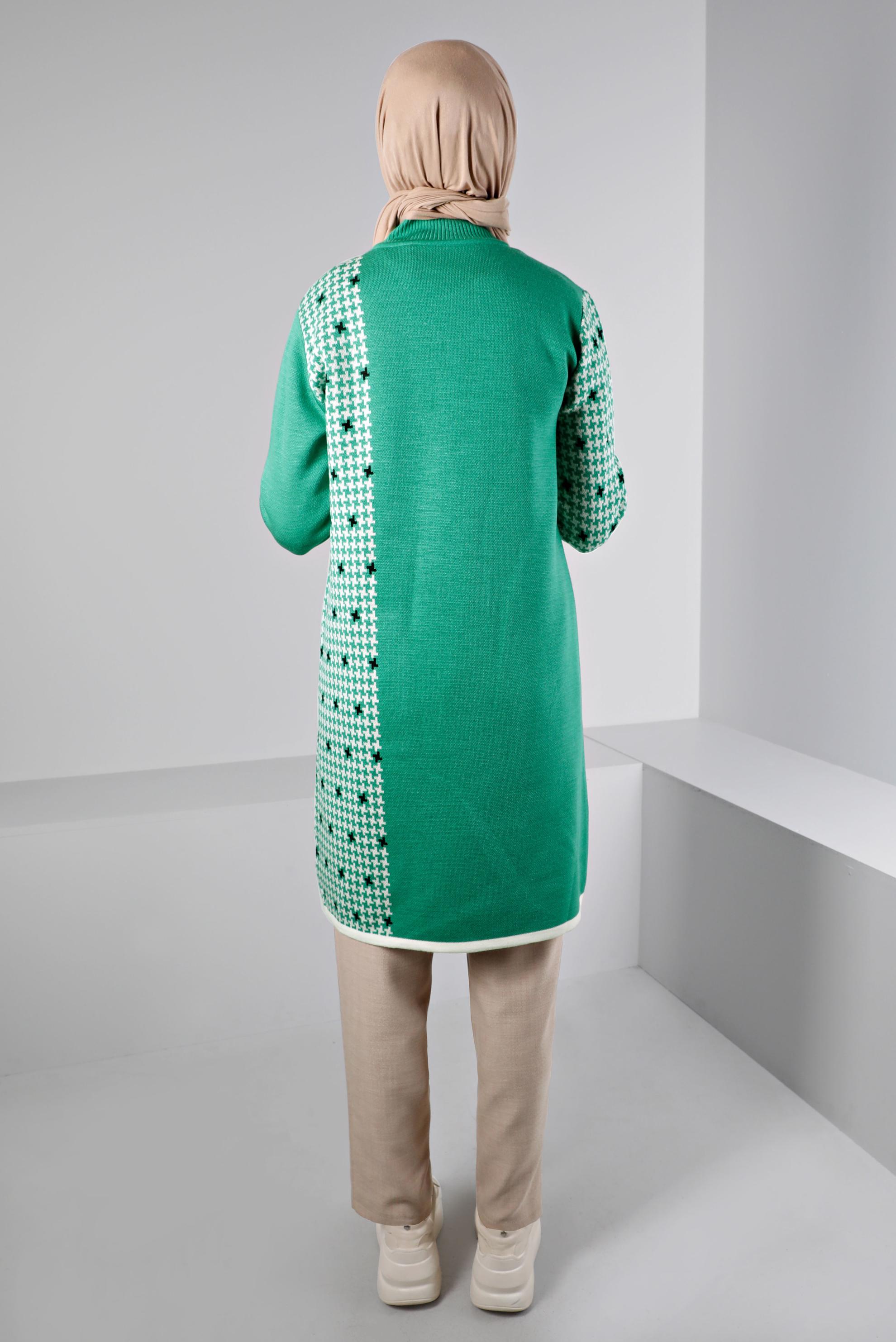 Tesettür giyim YEŞİL DESENLİ CEPLİ TRİKO TUNİK 43177